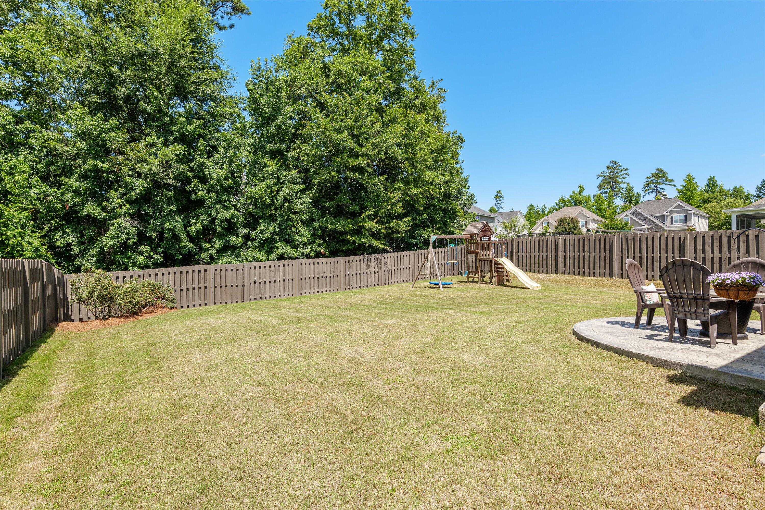 1605 Lindley Lane