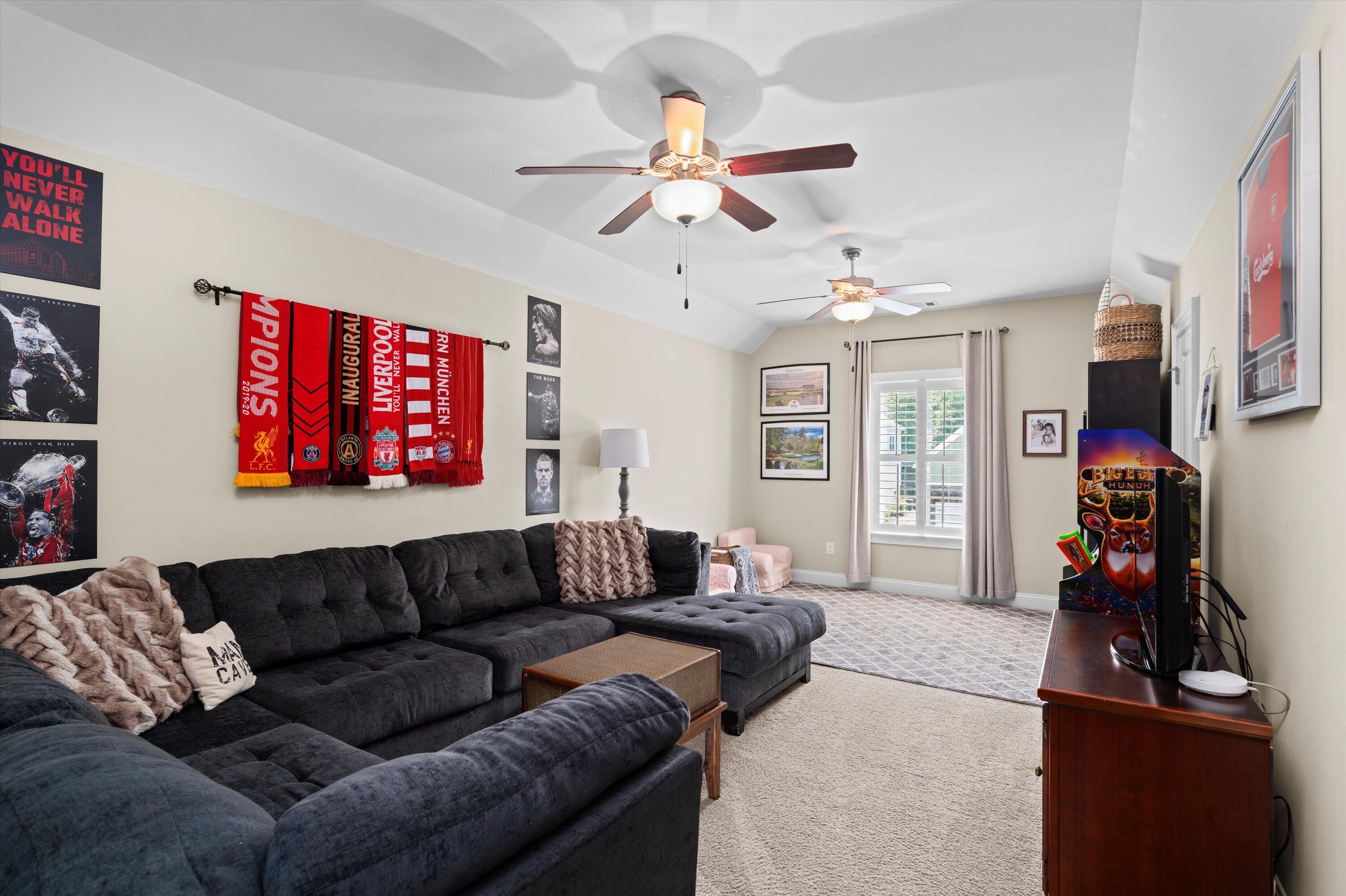 1605 Lindley Lane