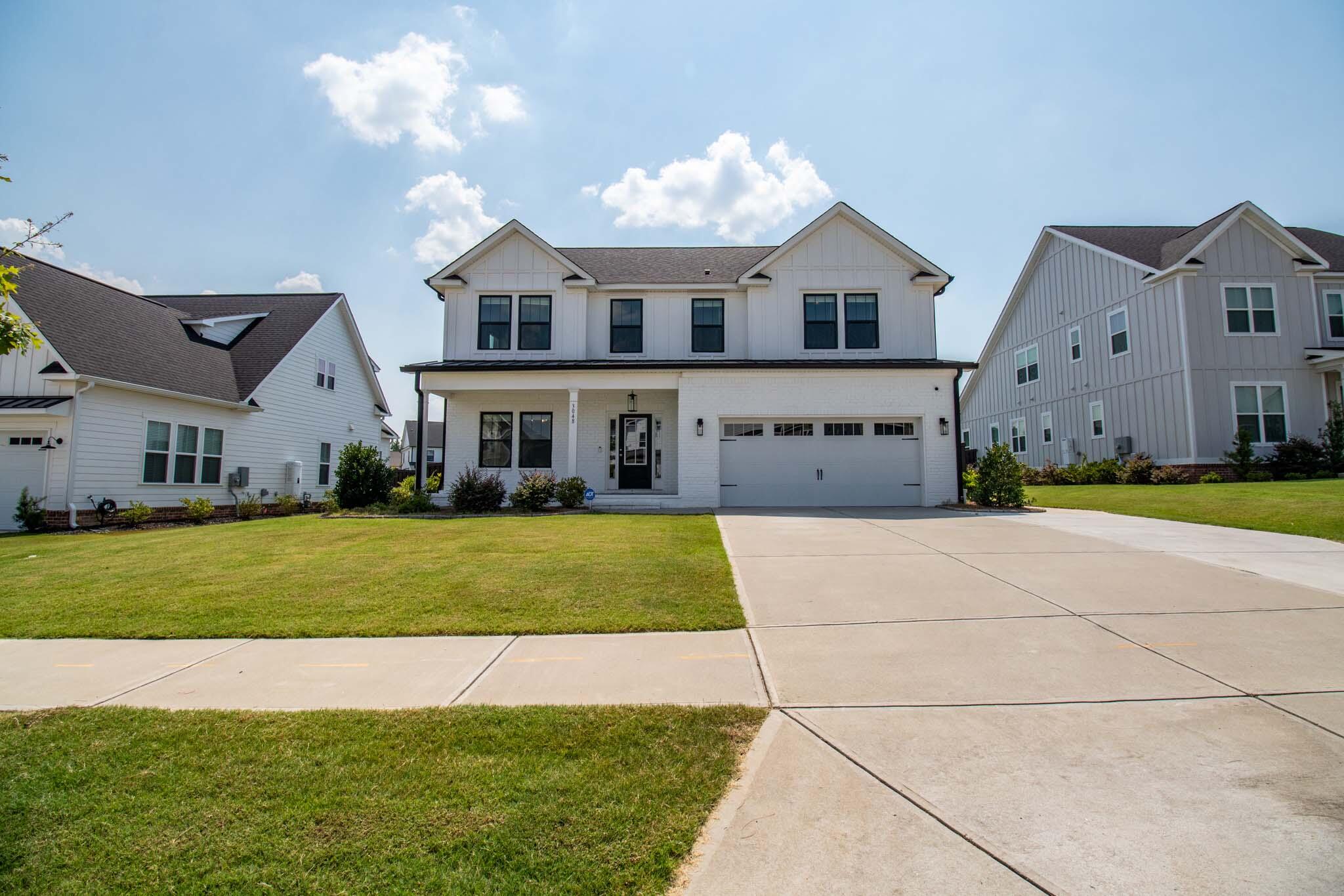 3048 Rosewood Dr. Drive