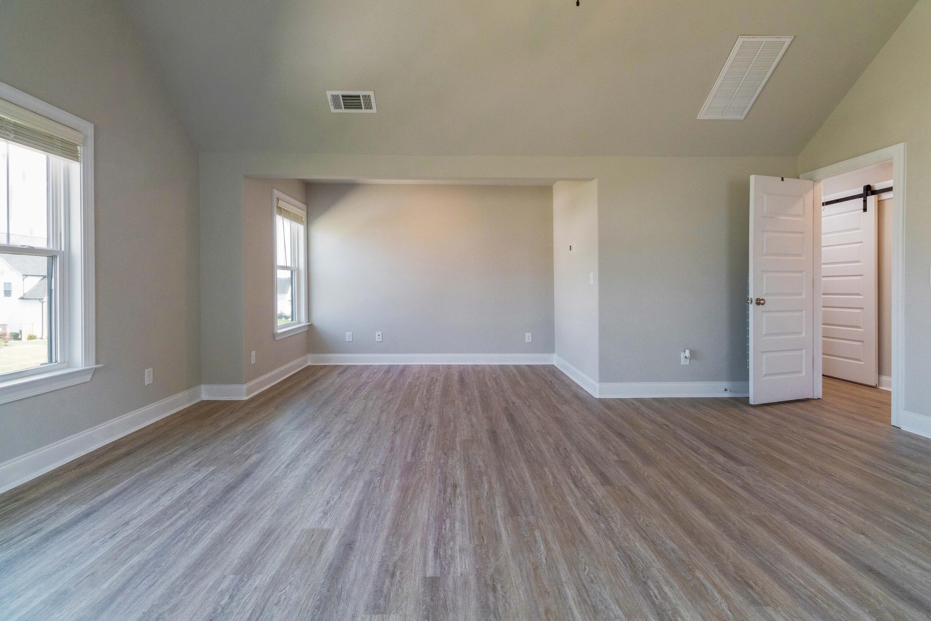 3048 Rosewood Dr. Drive