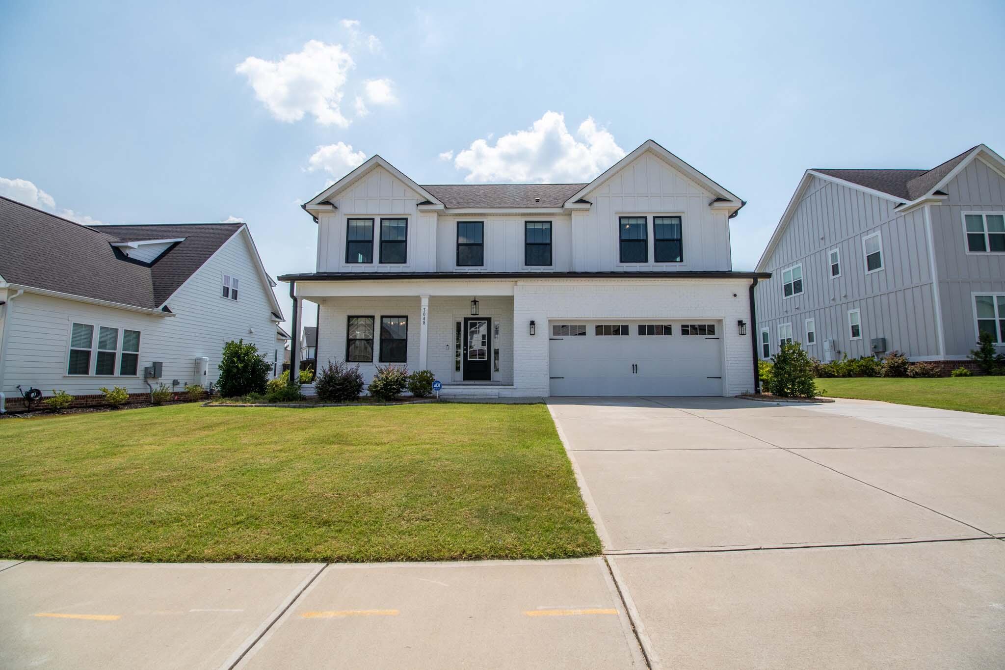 3048 Rosewood Dr. Drive