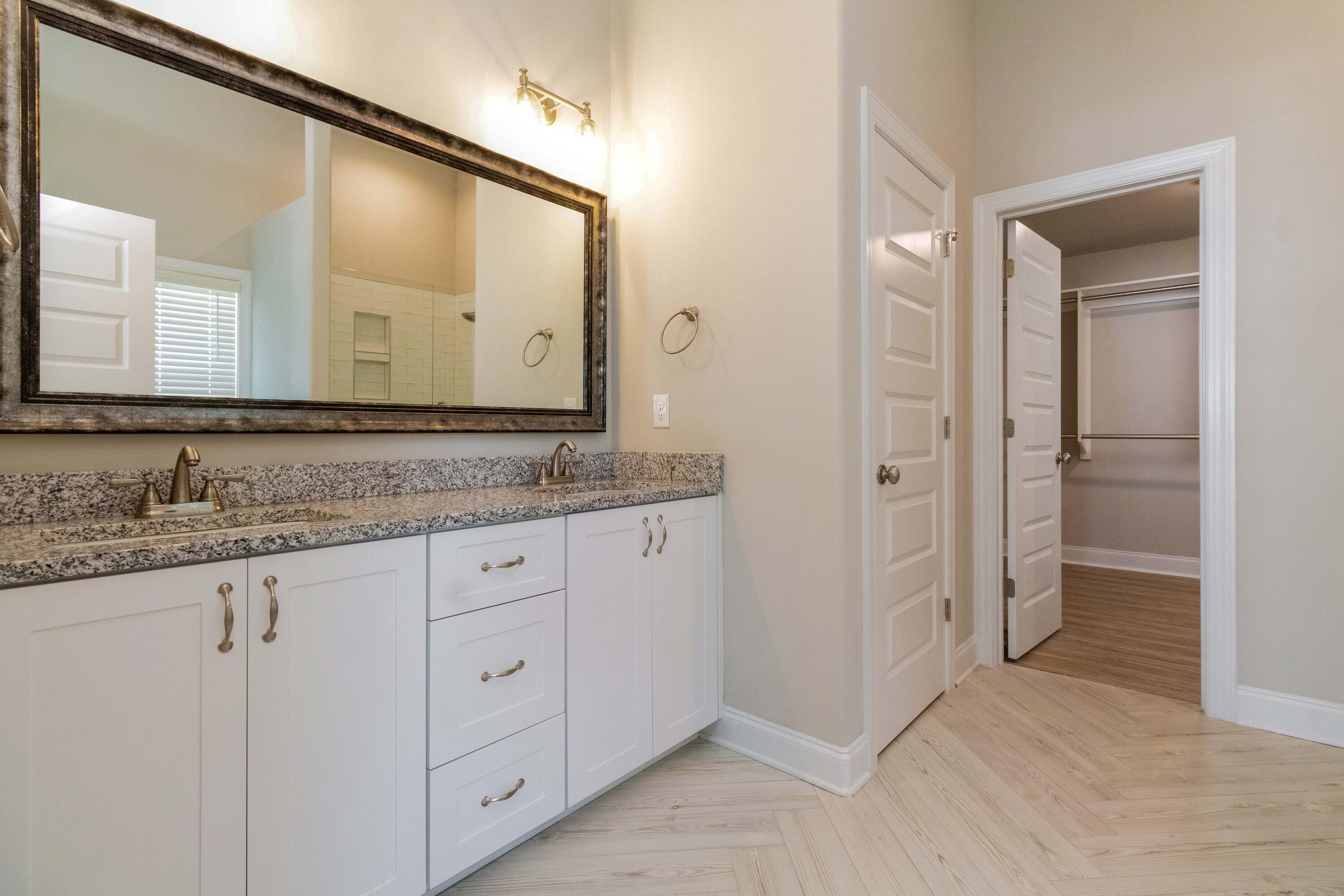 3048 Rosewood Dr. Drive