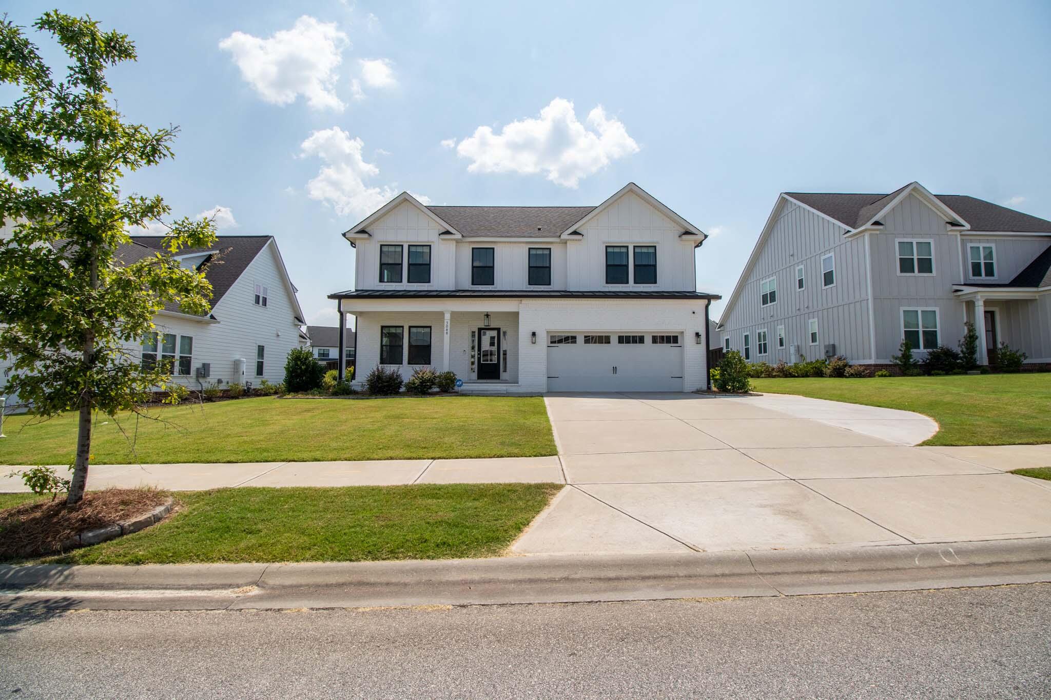 3048 Rosewood Dr. Drive