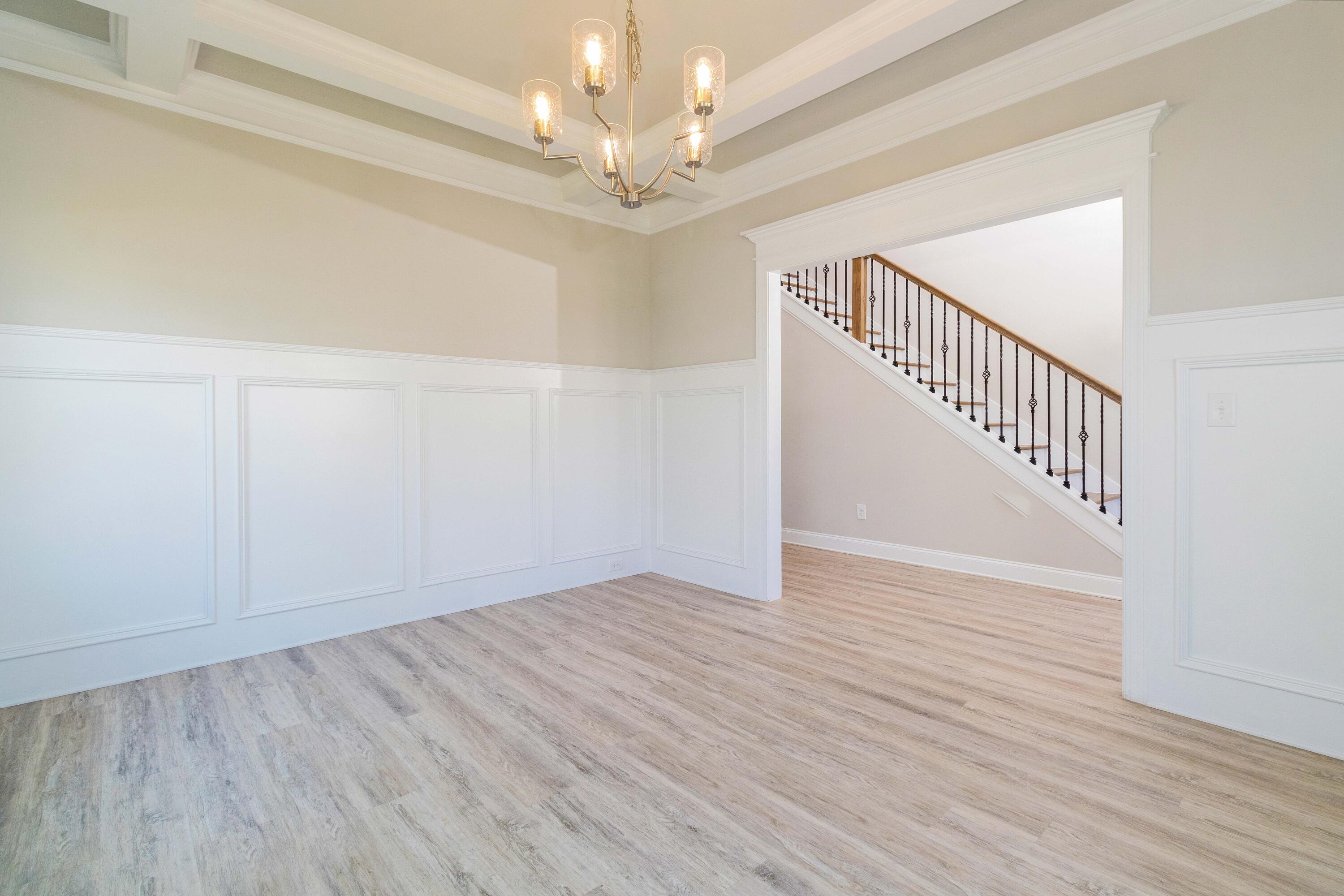 3048 Rosewood Dr. Drive