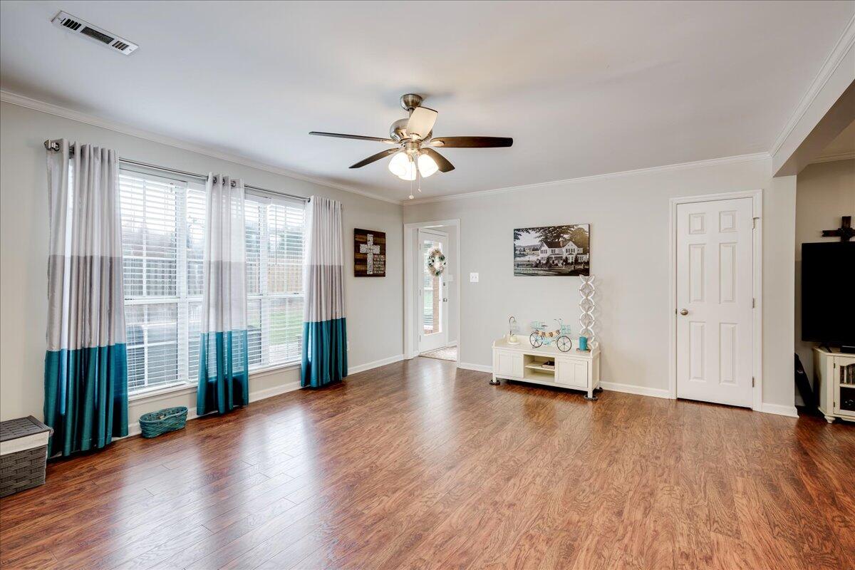 4478 Amanda Court