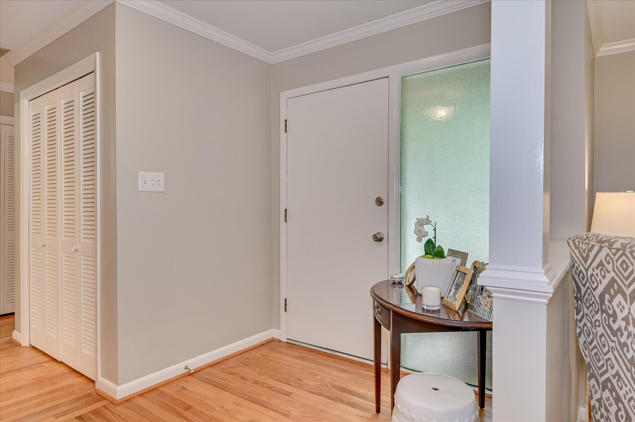 637 Canterbury Drive