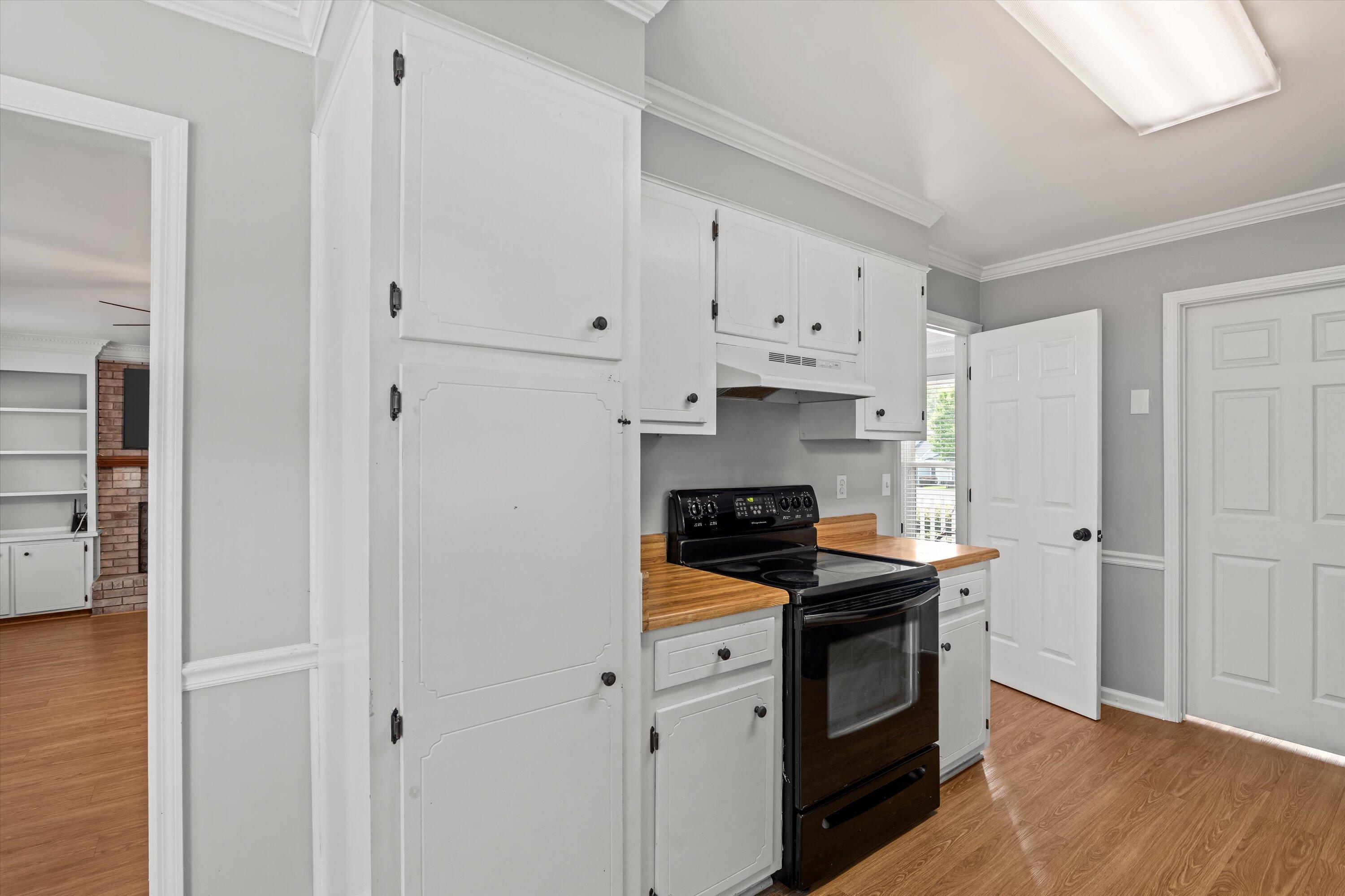 4761 Maple Creek Court