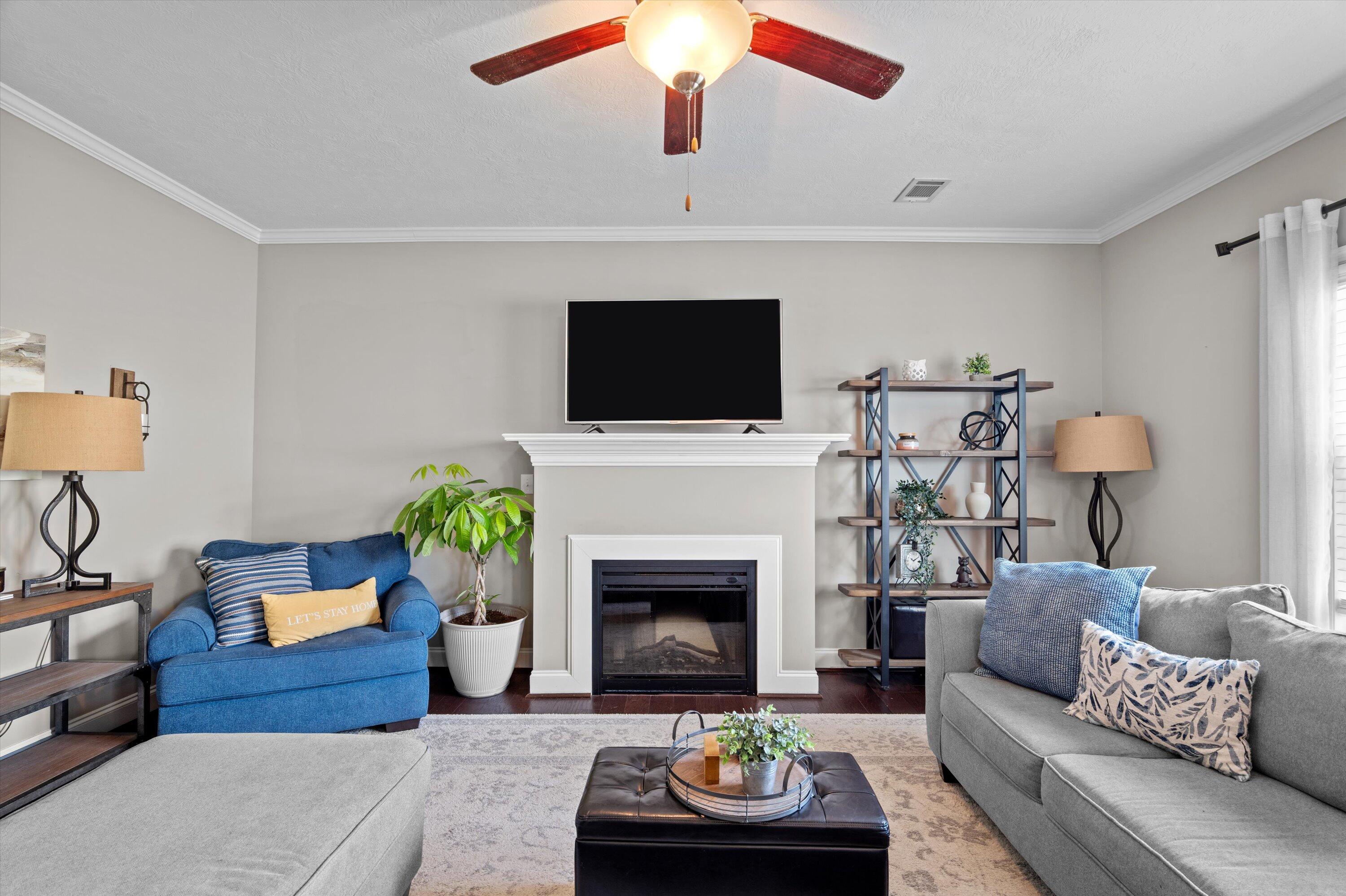 2515 Kari Lane