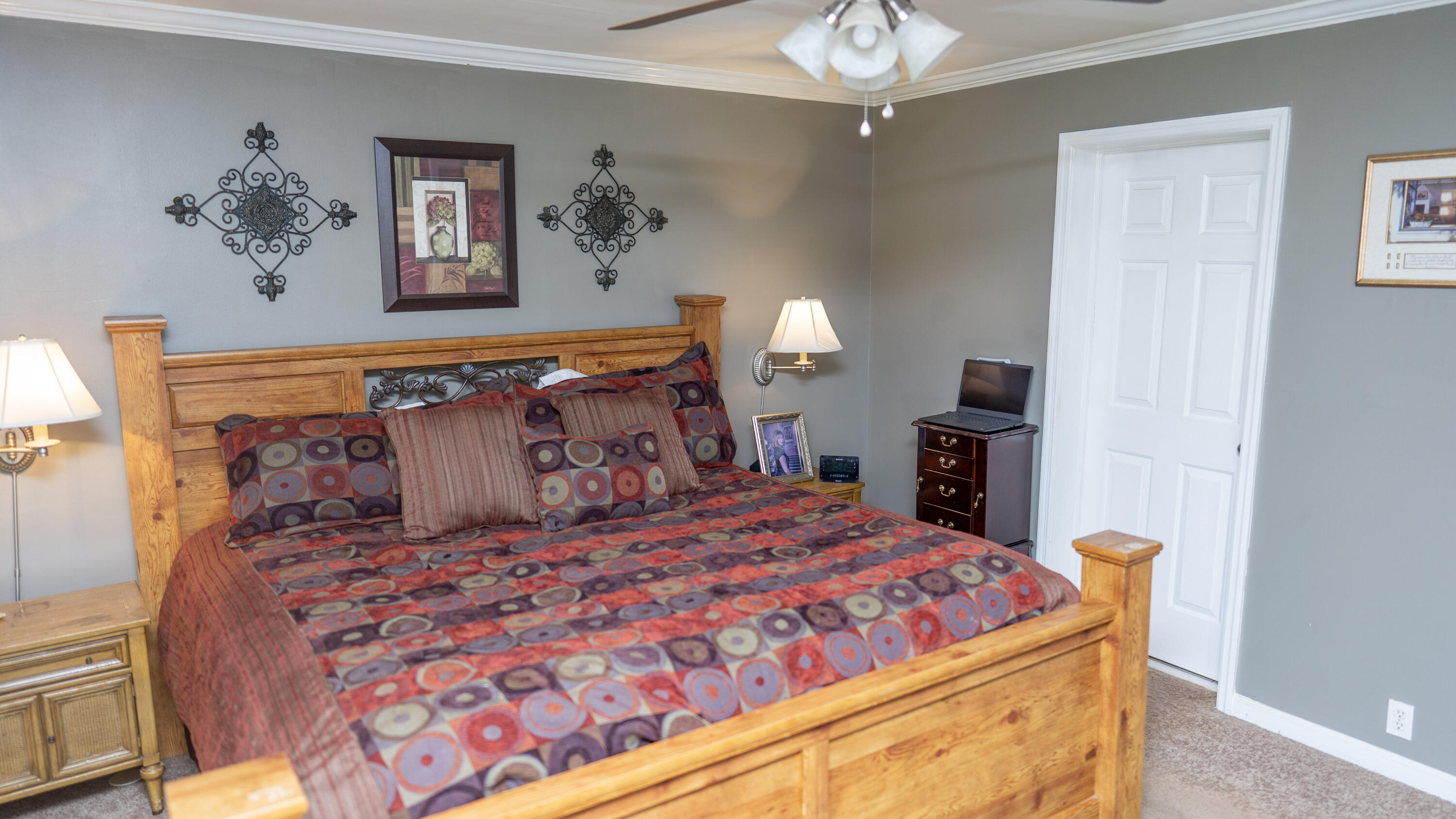 6583 Eubank Drive Drive