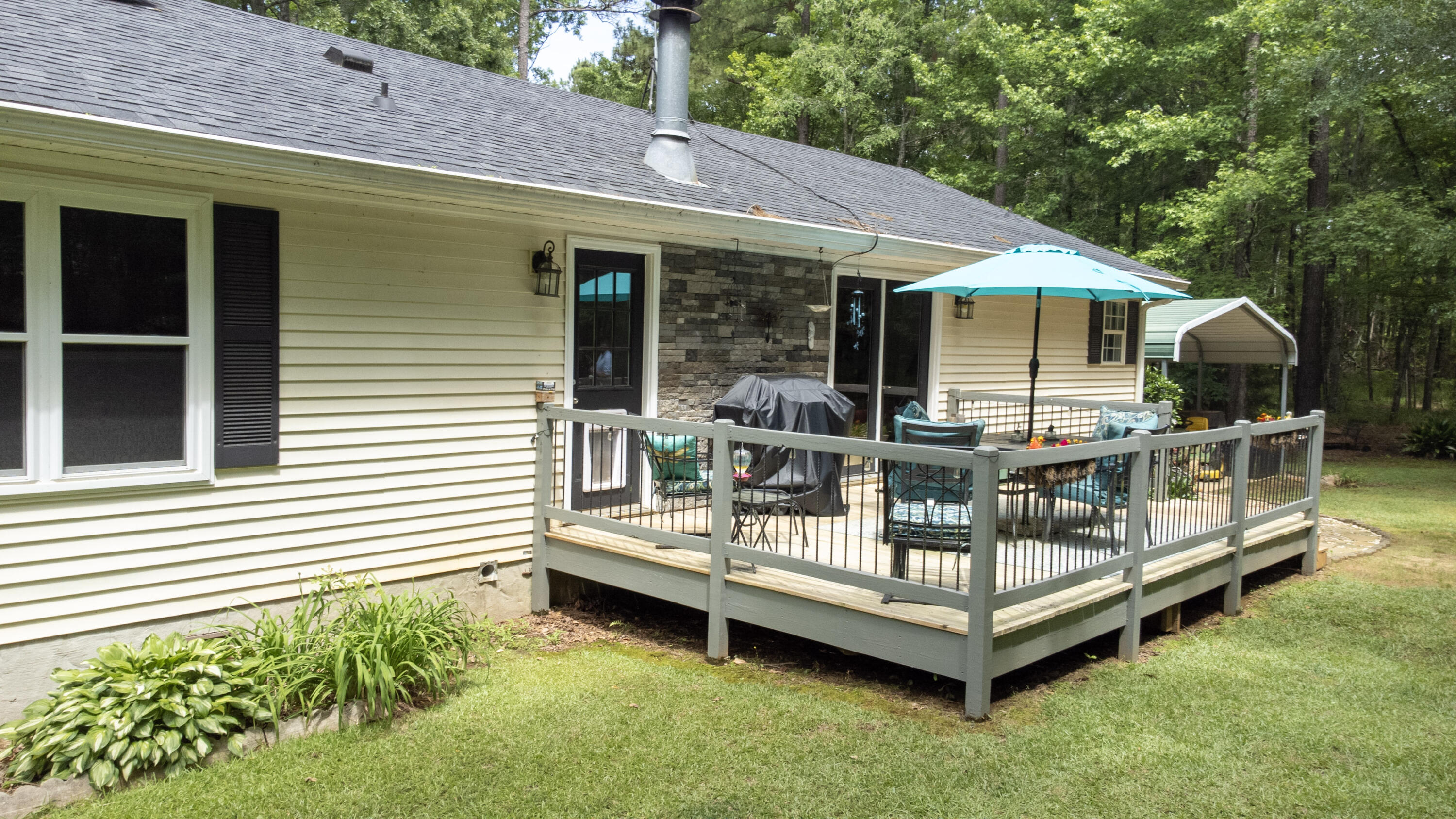 6583 Eubank Drive Drive