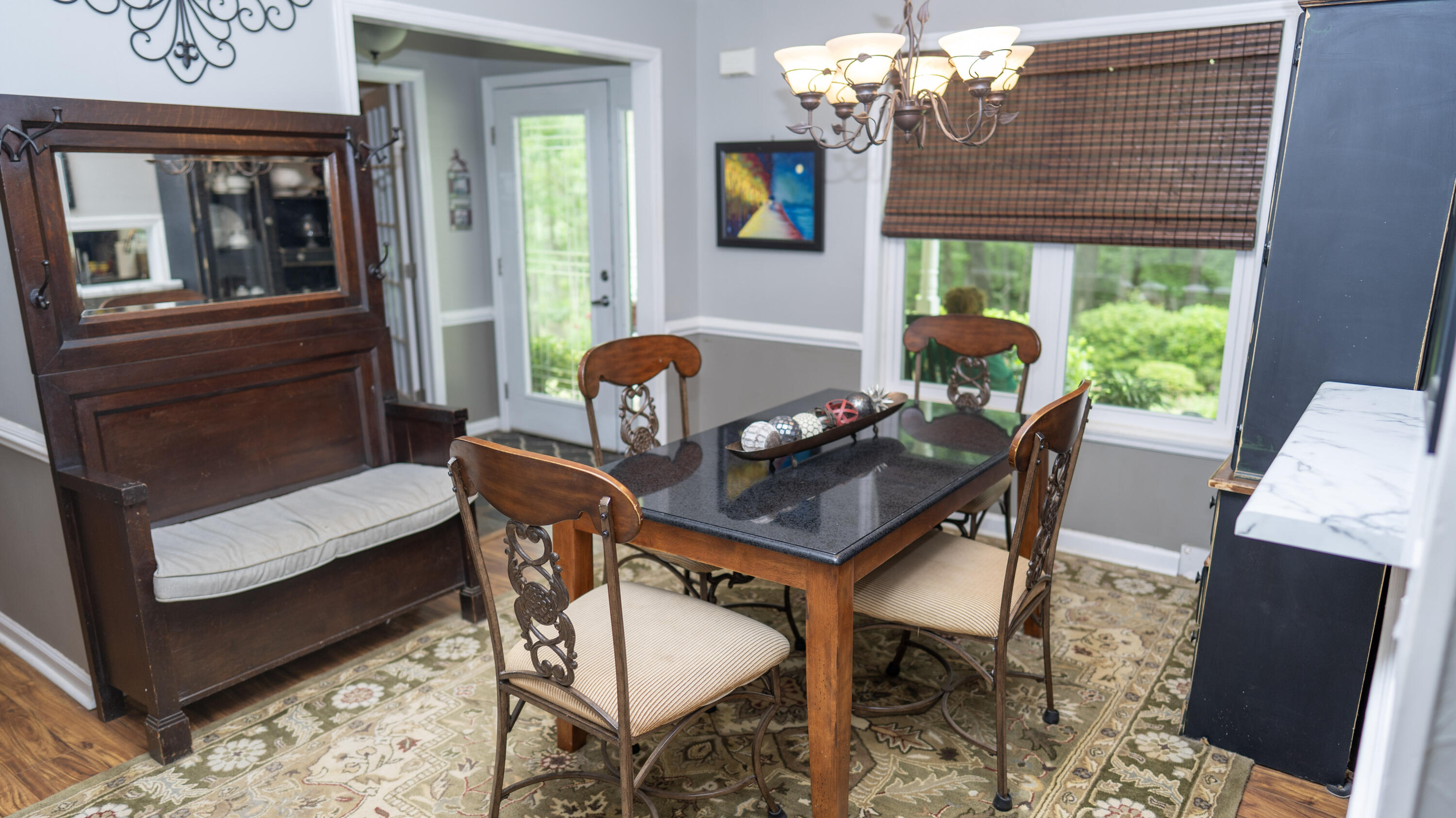 6583 Eubank Drive Drive