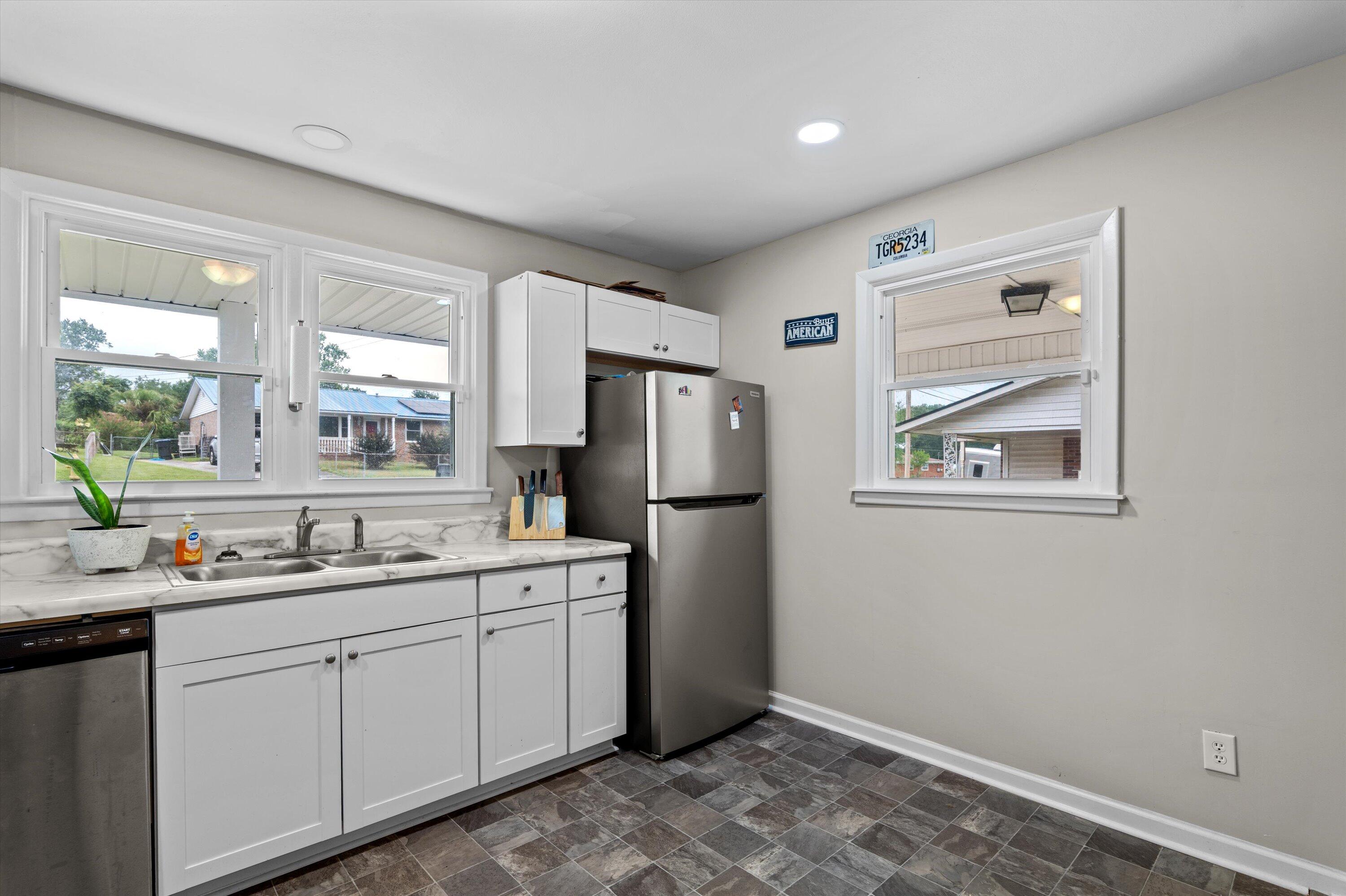 2144 Alfred Lane