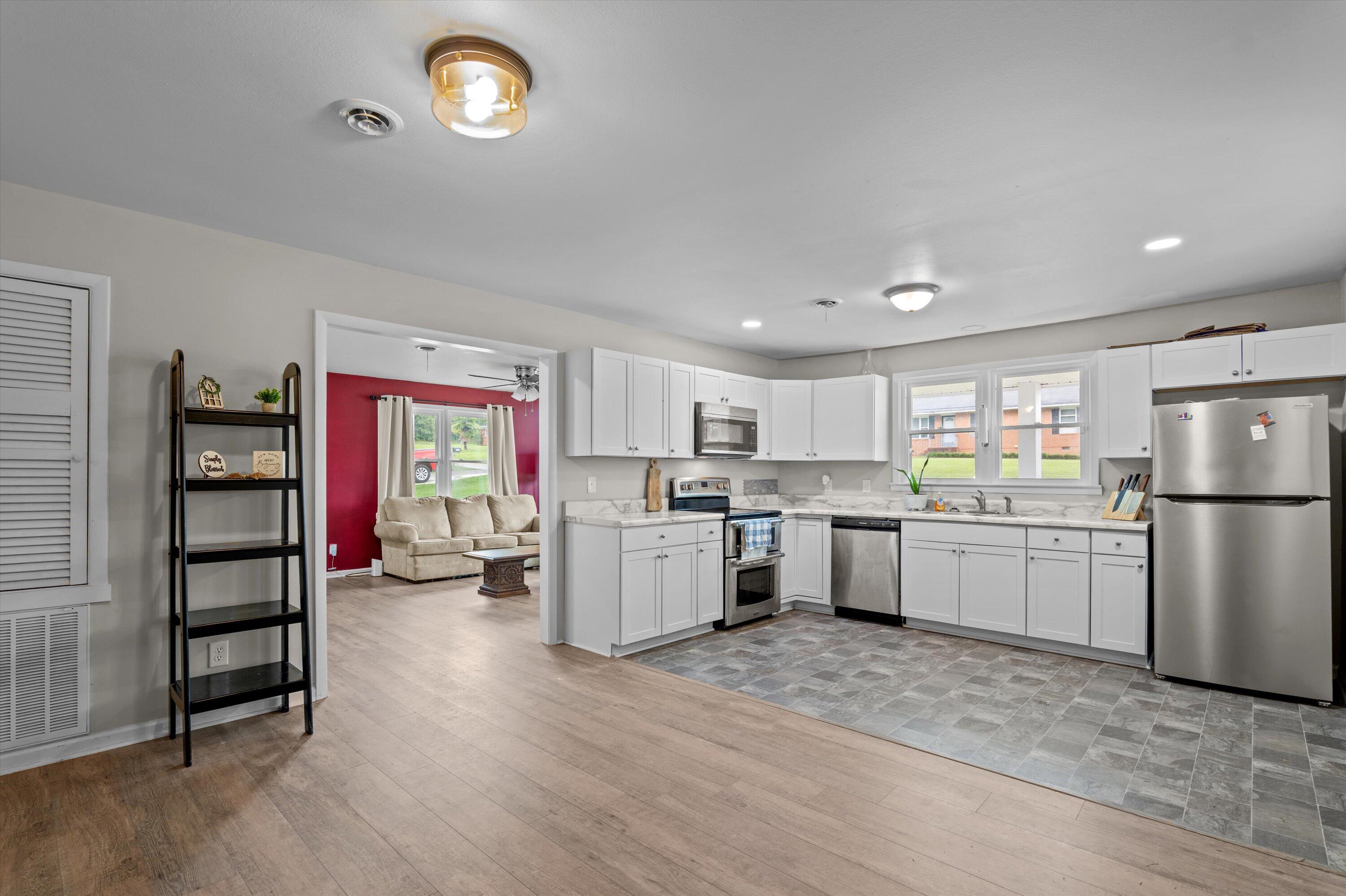 2144 Alfred Lane