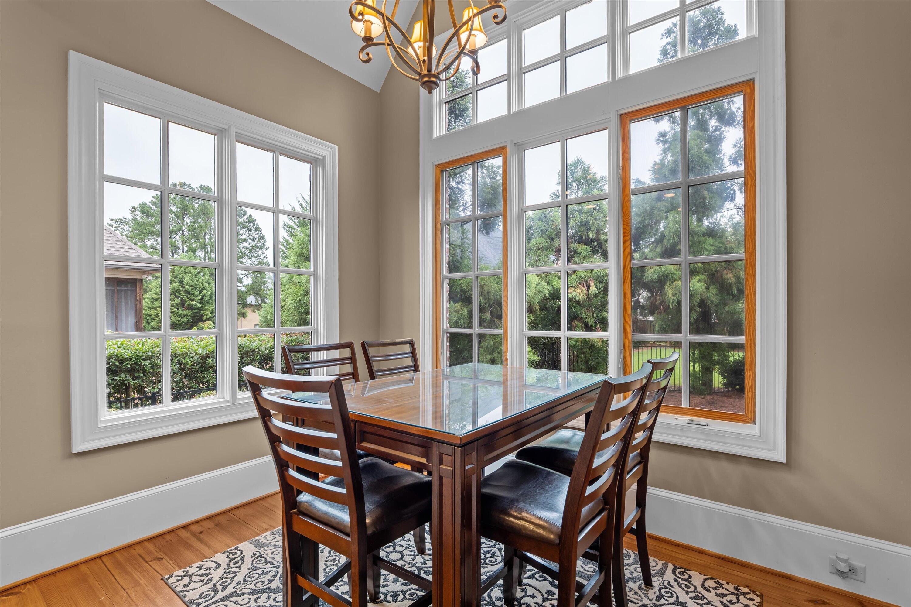 1013 Emerald Place