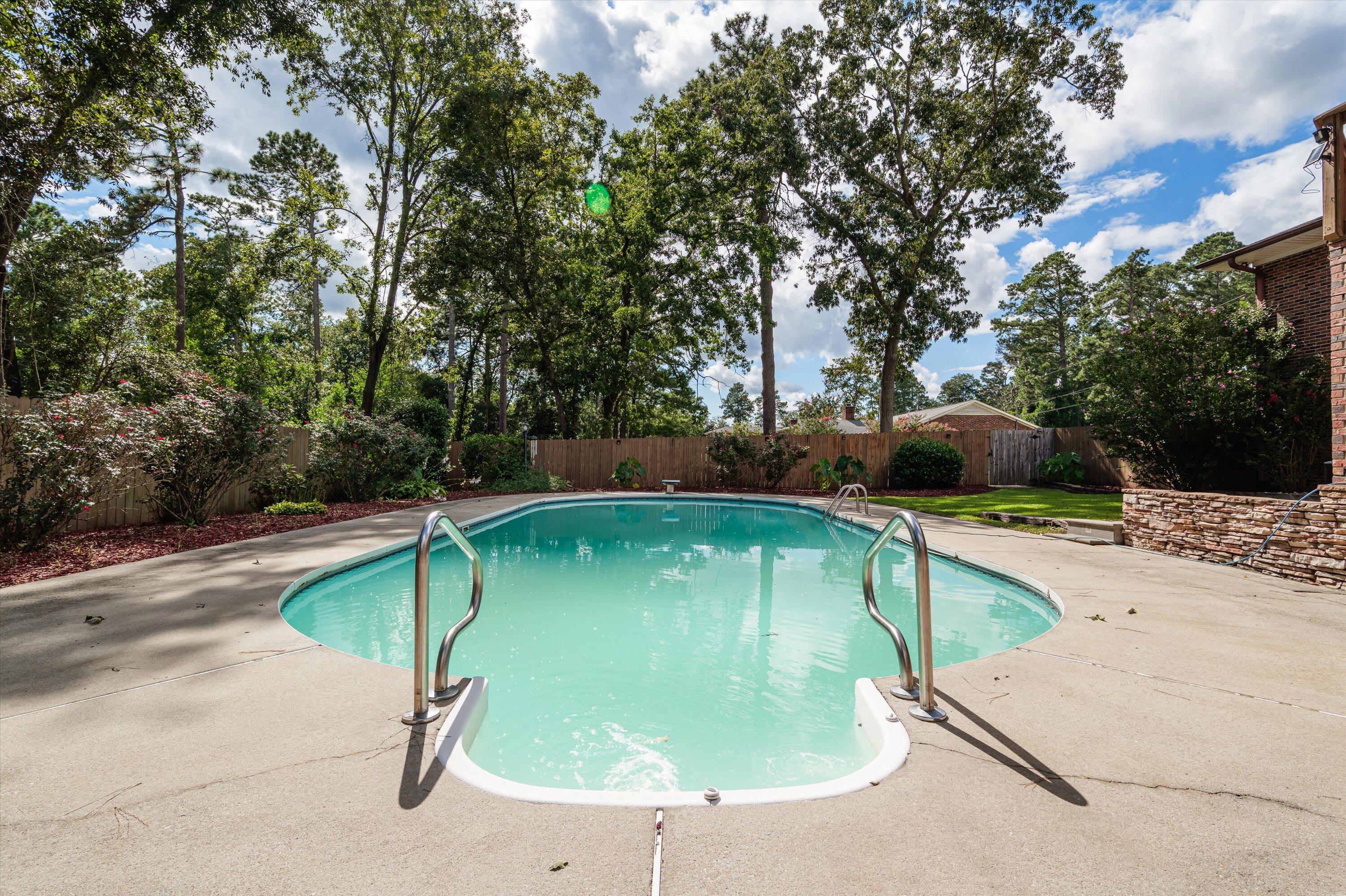 117 Ridgecrest Road