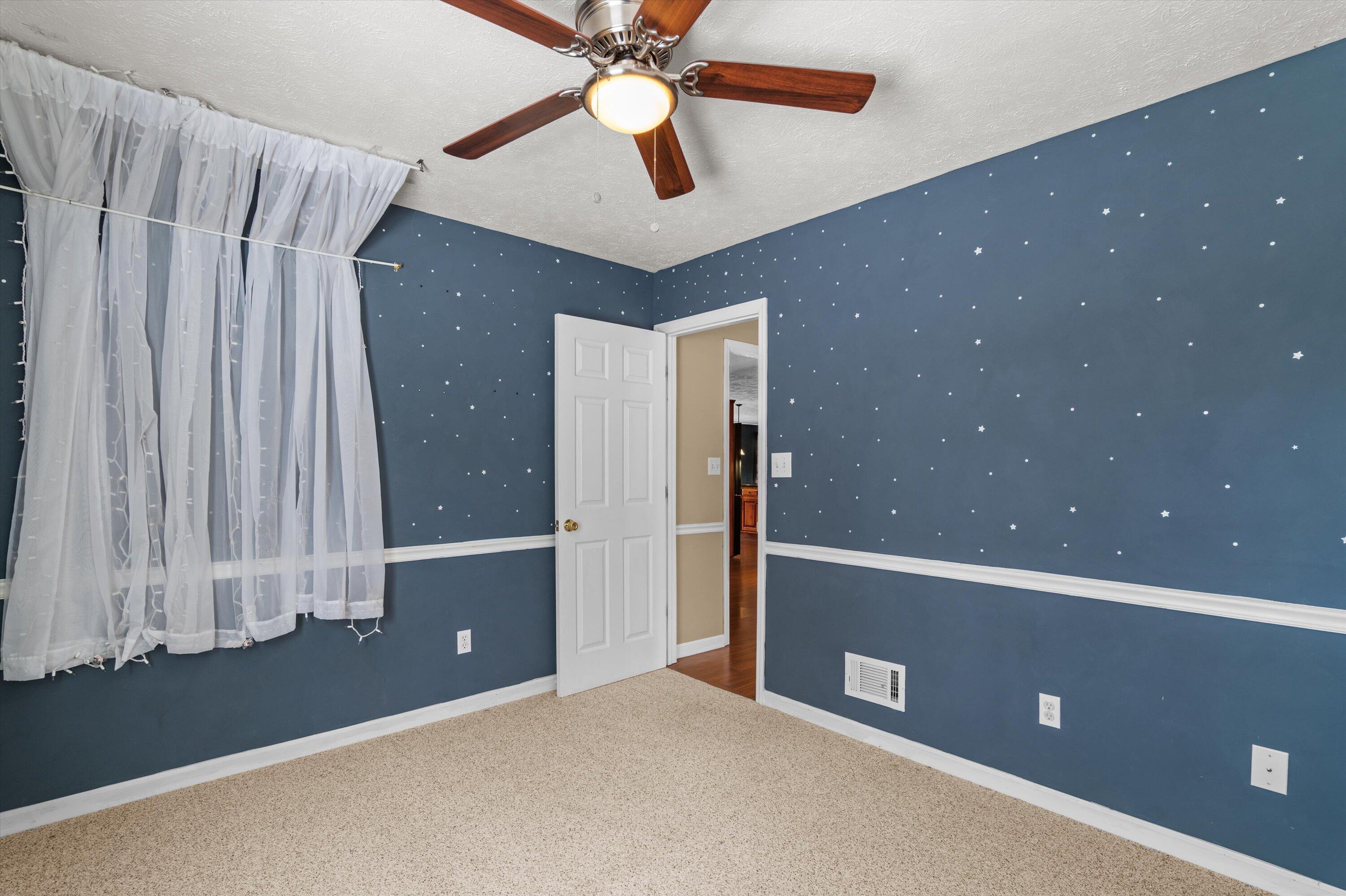 117 Ridgecrest Road