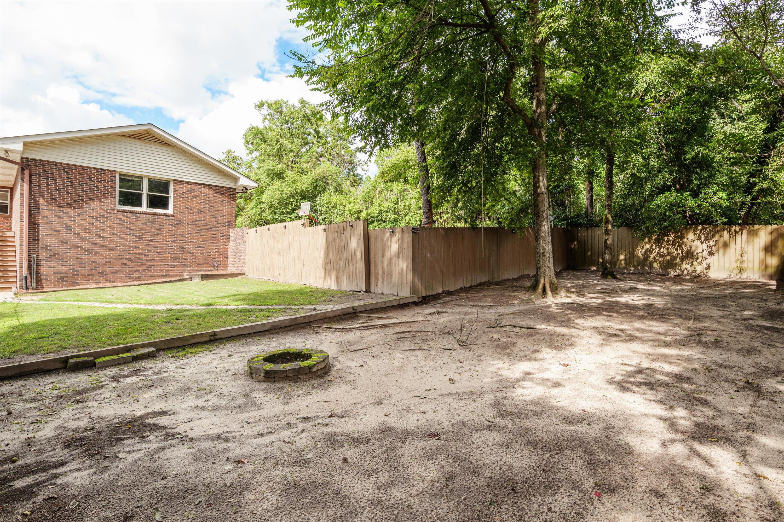 117 Ridgecrest Road