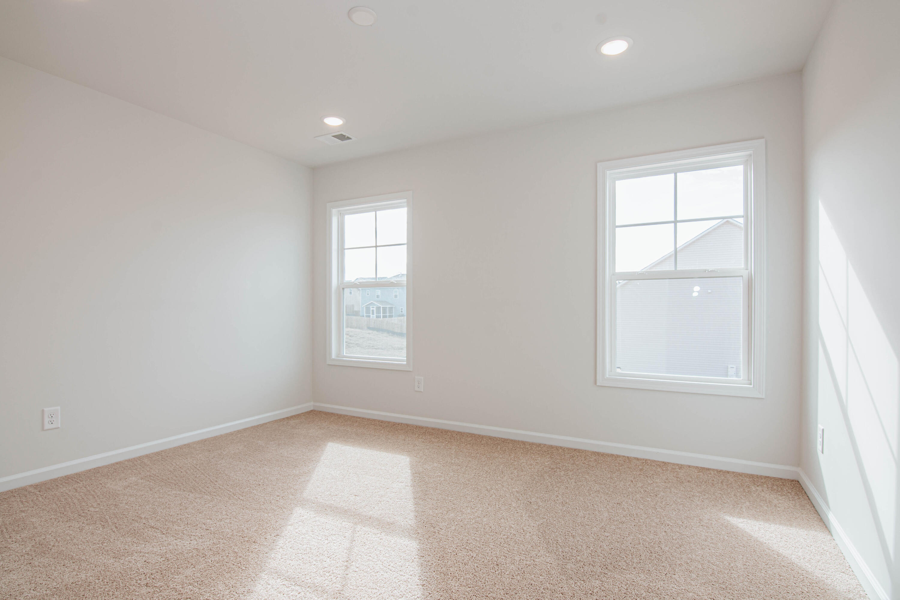 7092 NW Mongolian Oak Drive