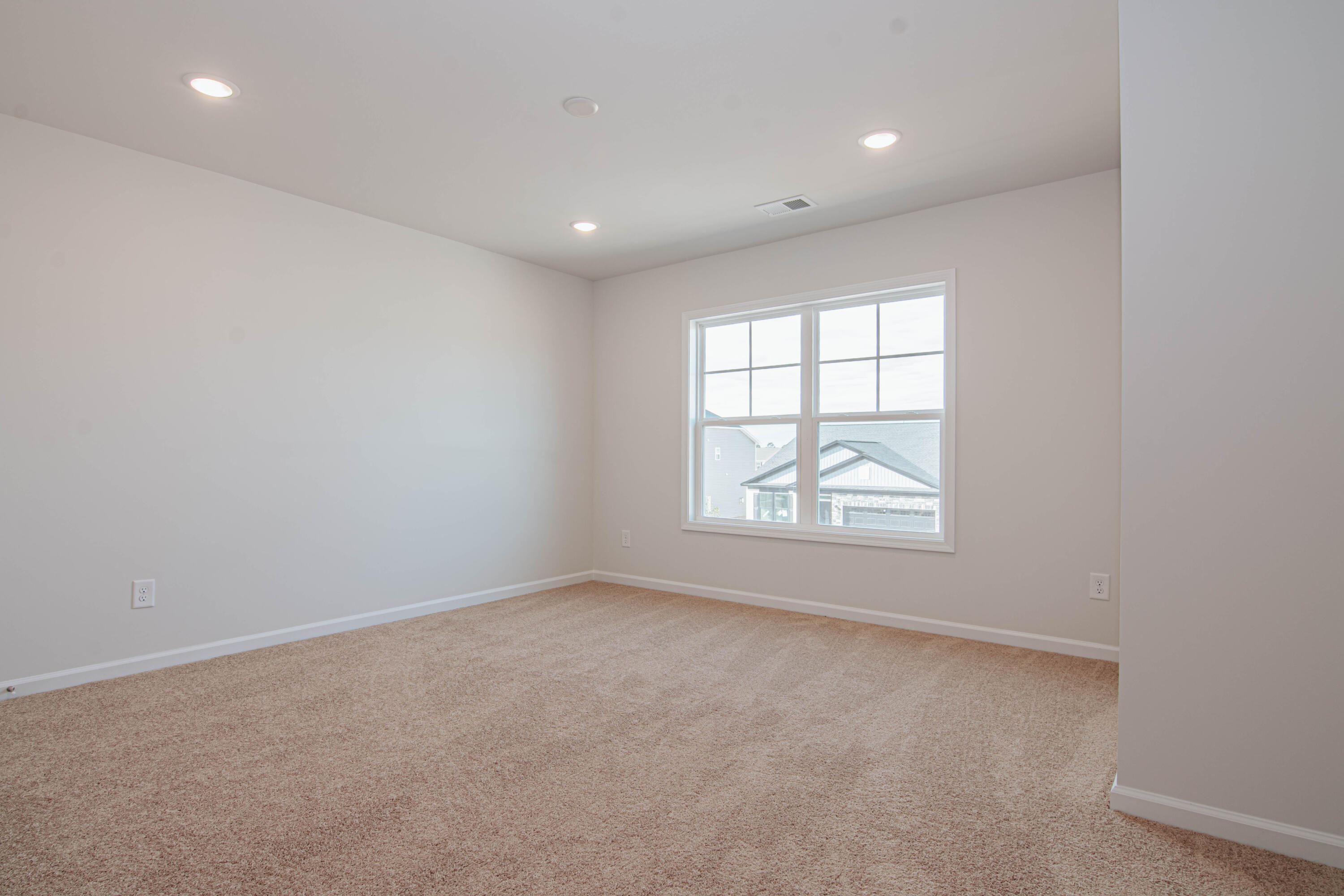 7092 NW Mongolian Oak Drive