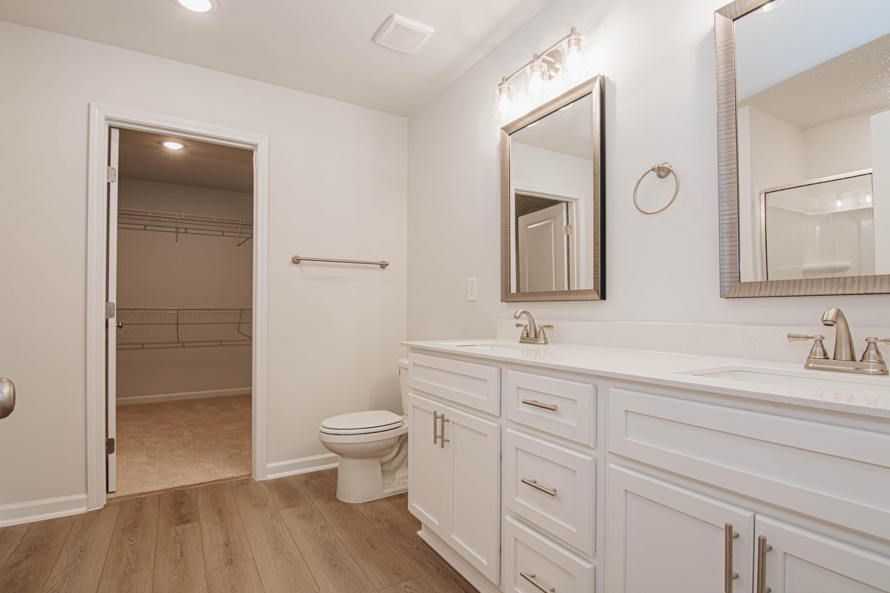 7112 NW Mongolian Oak Drive