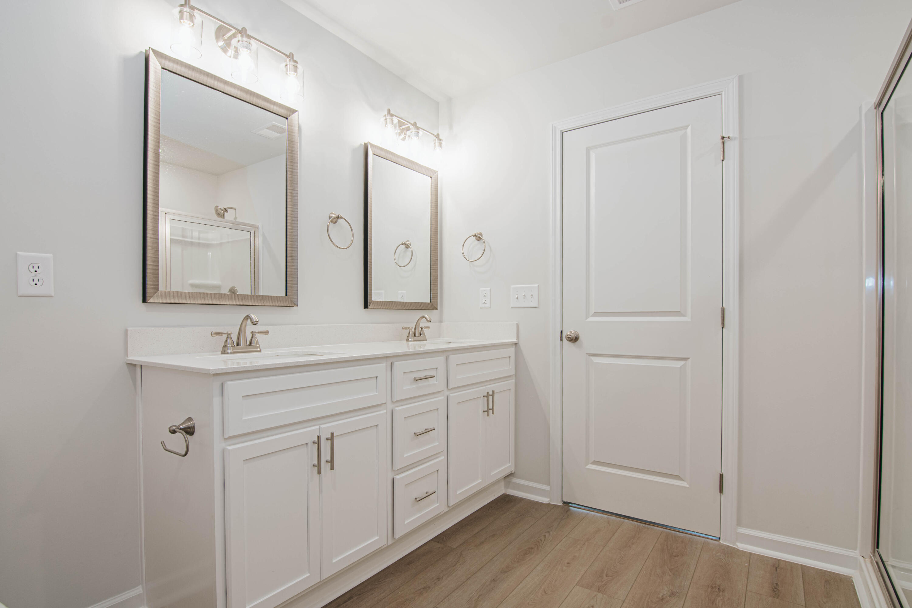 7112 NW Mongolian Oak Drive