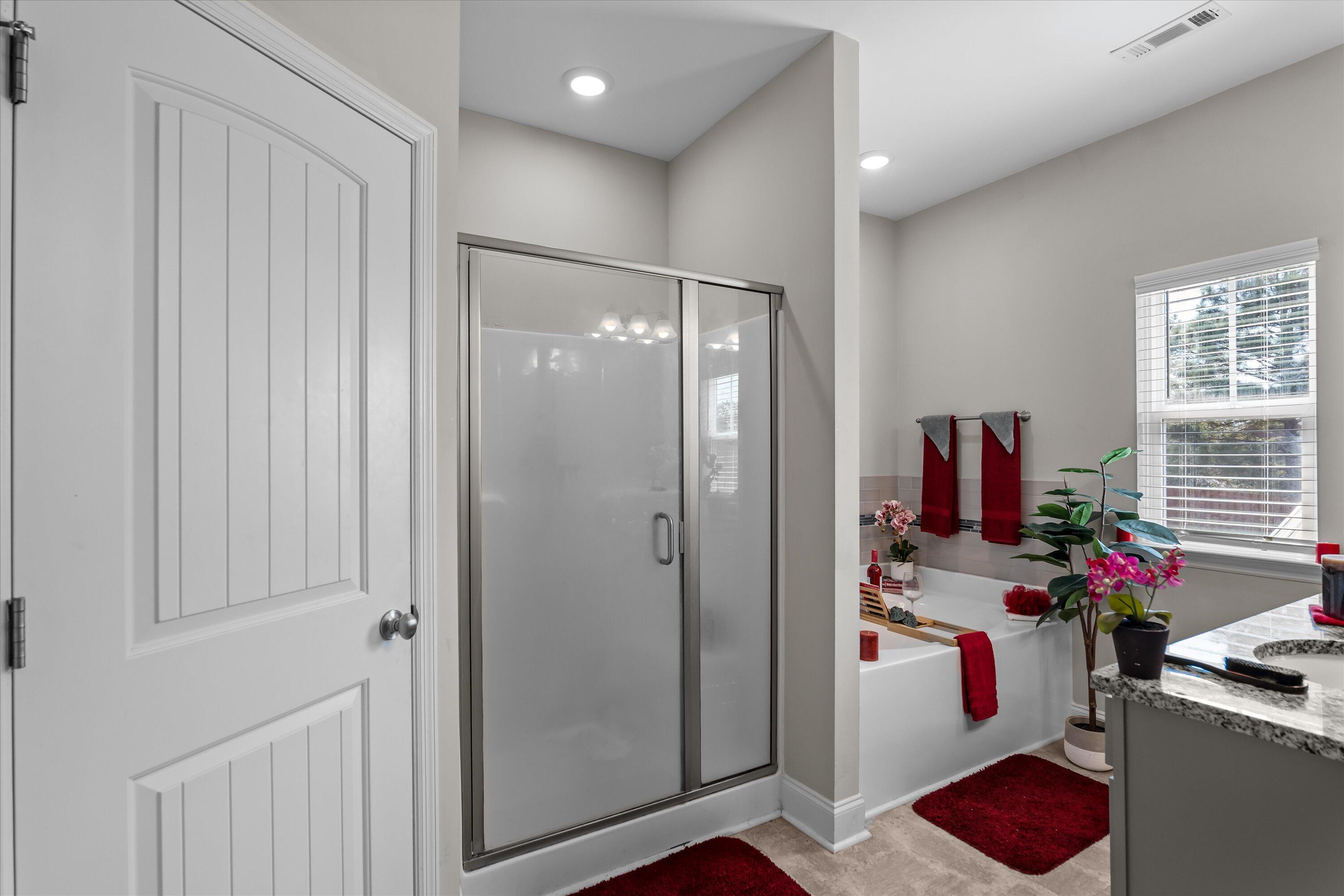 1610 Jonathan Place