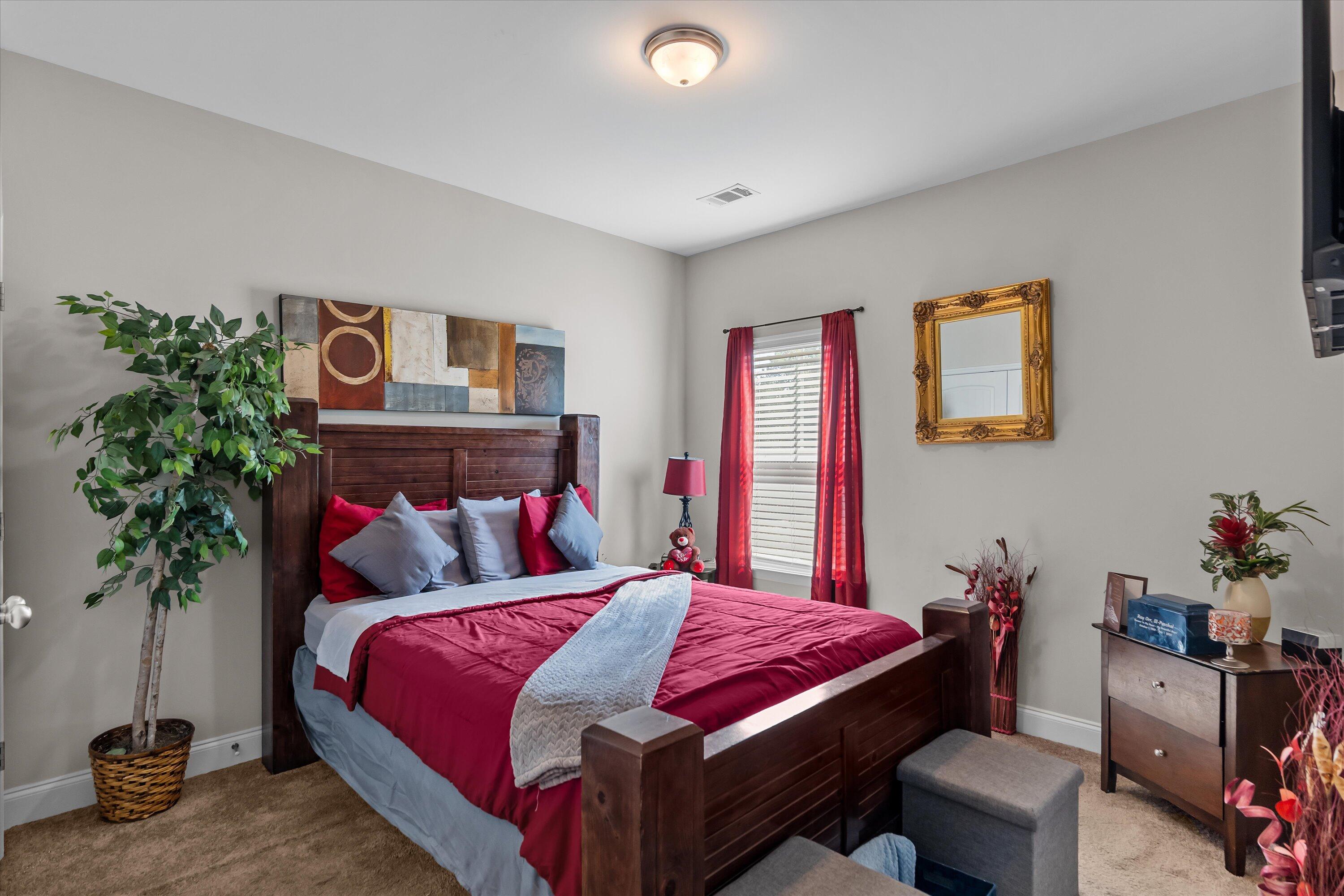 1610 Jonathan Place