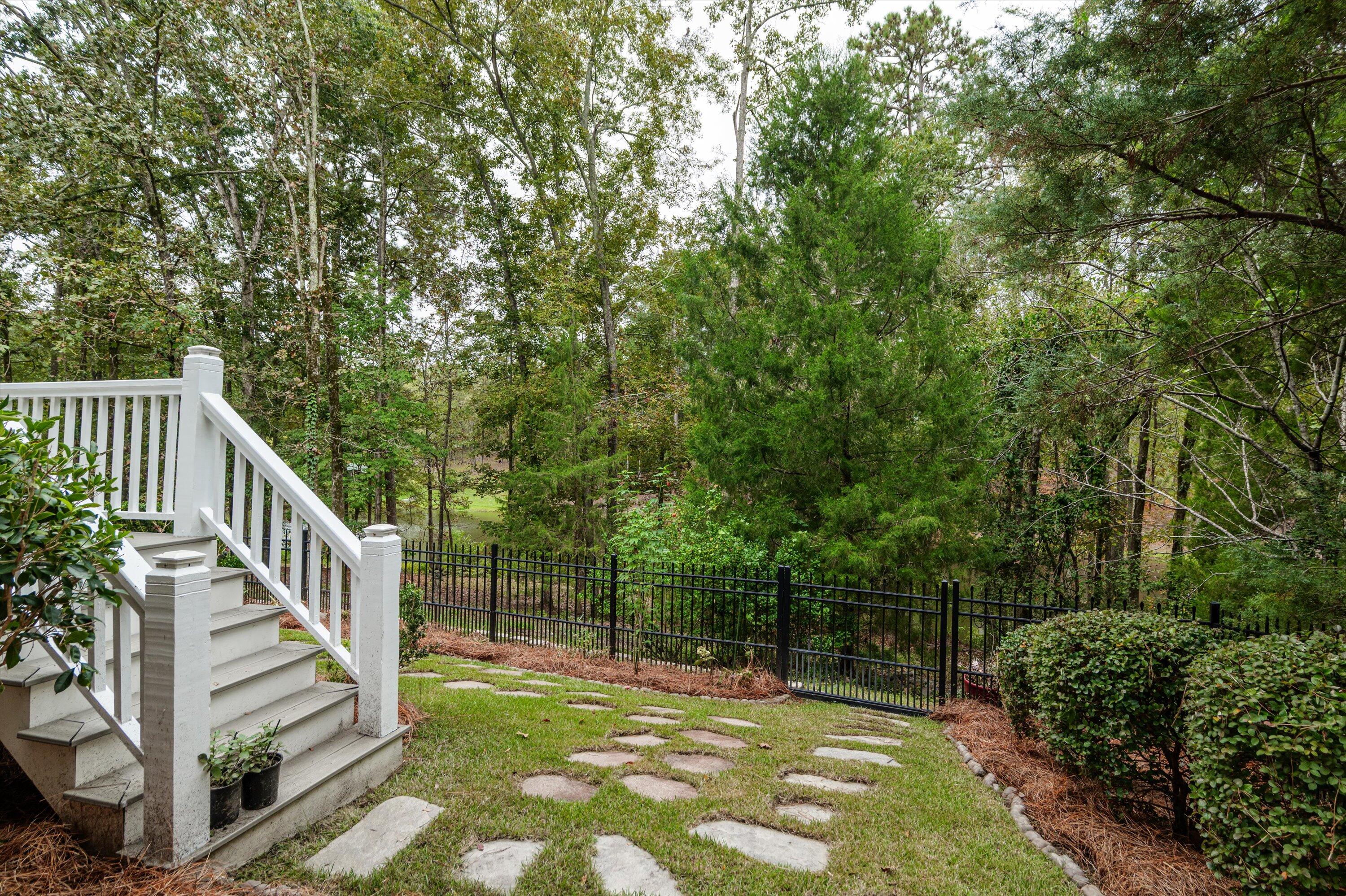 3644 Point Comfort Landing