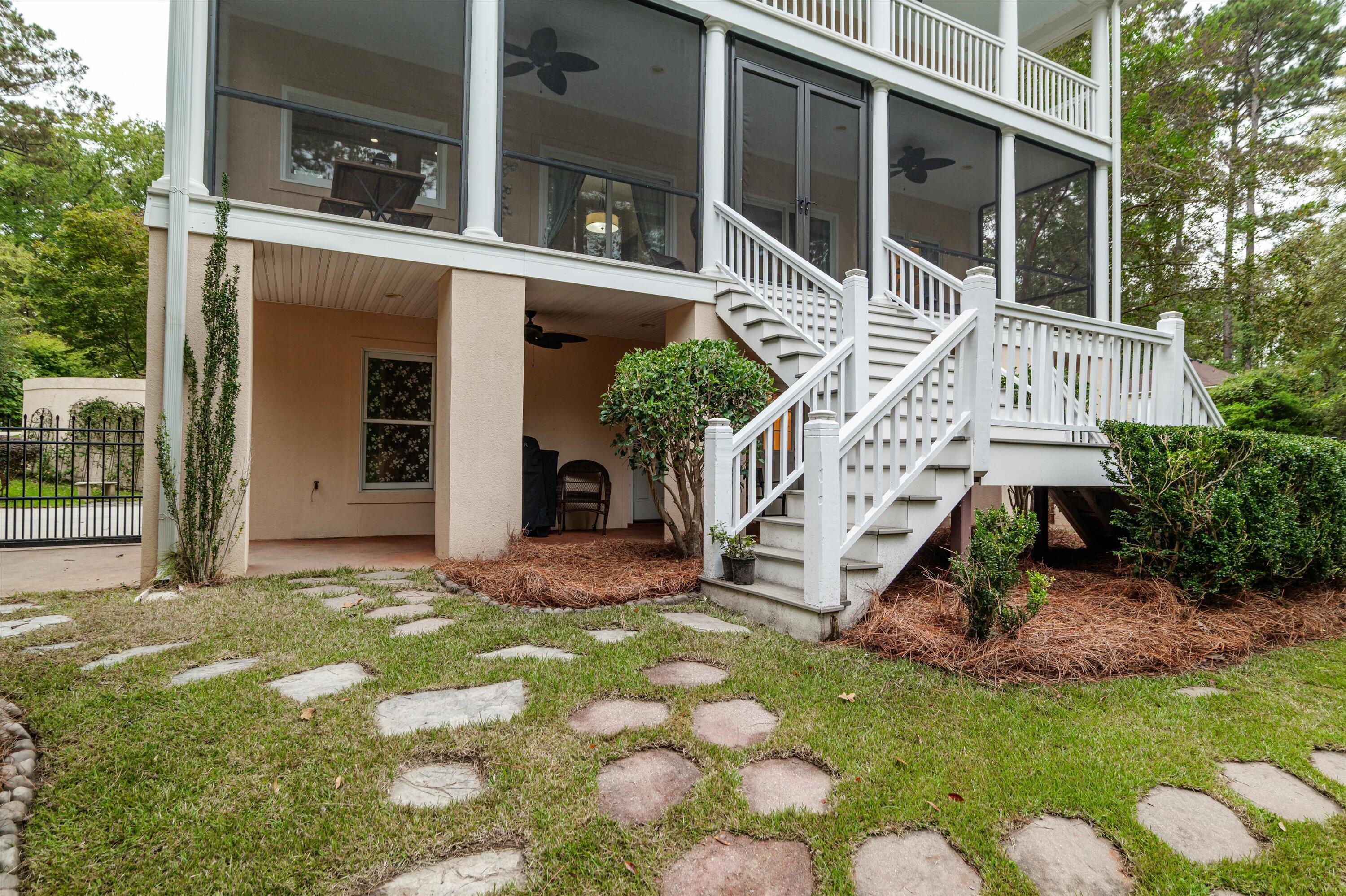 3644 Point Comfort Landing