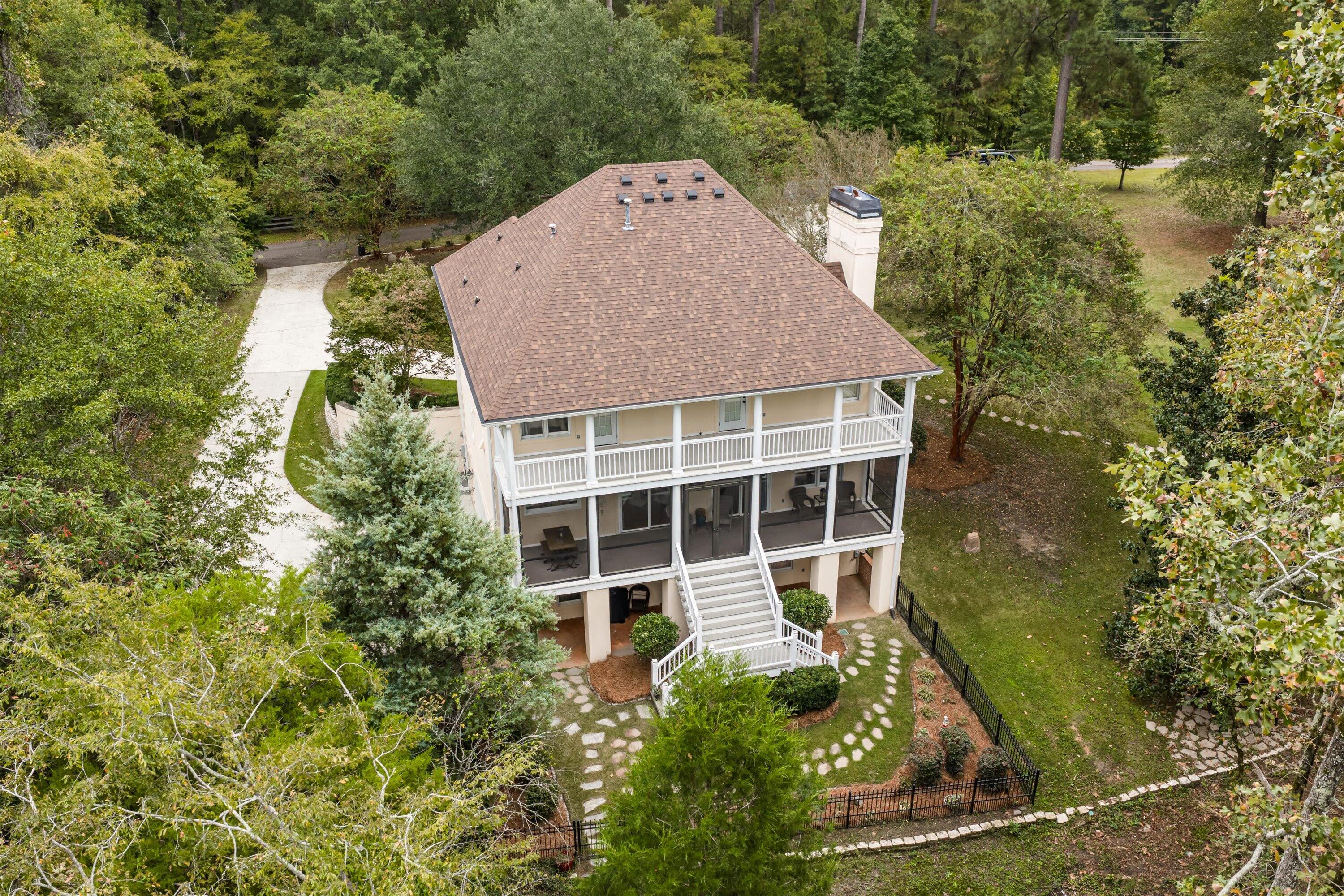 3644 Point Comfort Landing