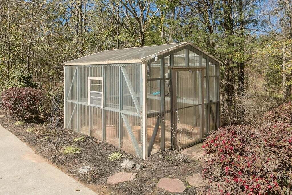 3644 Point Comfort Landing