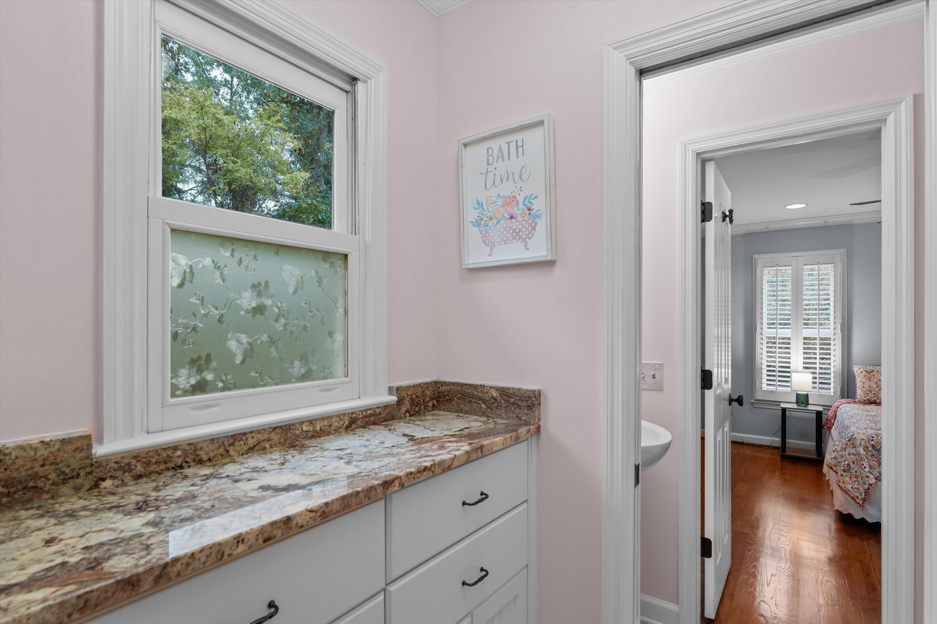 3644 Point Comfort Landing