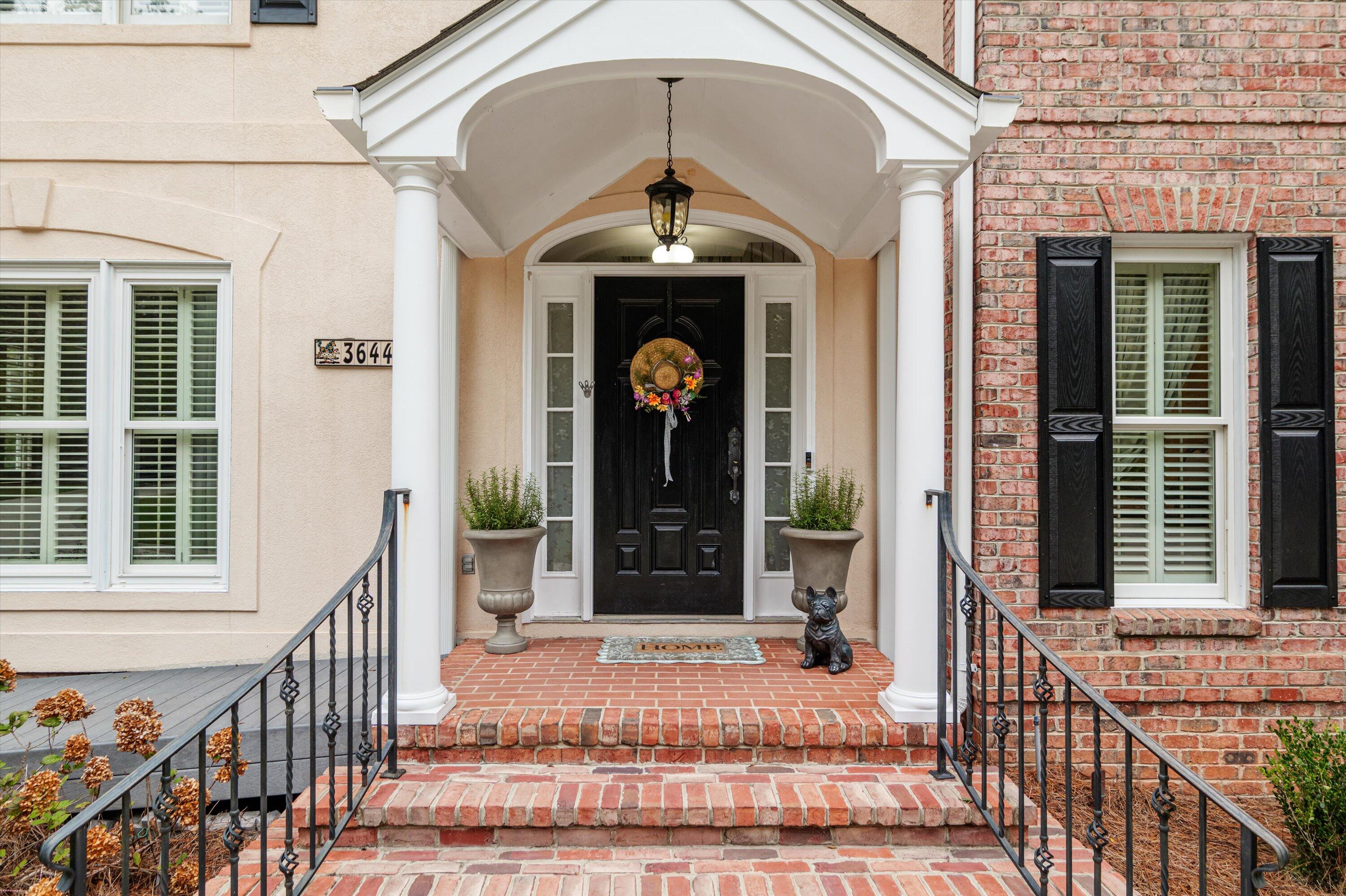 3644 Point Comfort Landing