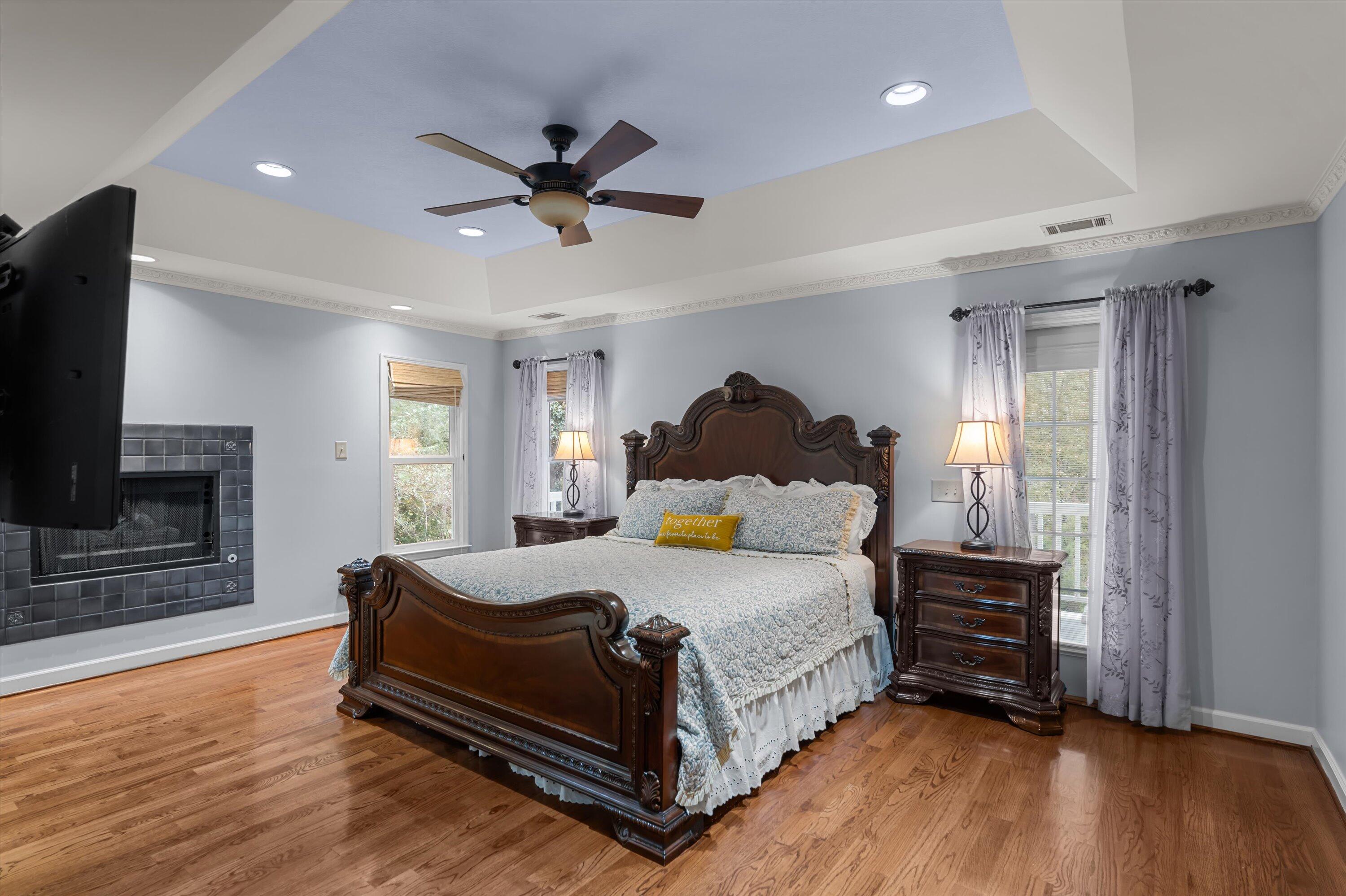 3644 Point Comfort Landing