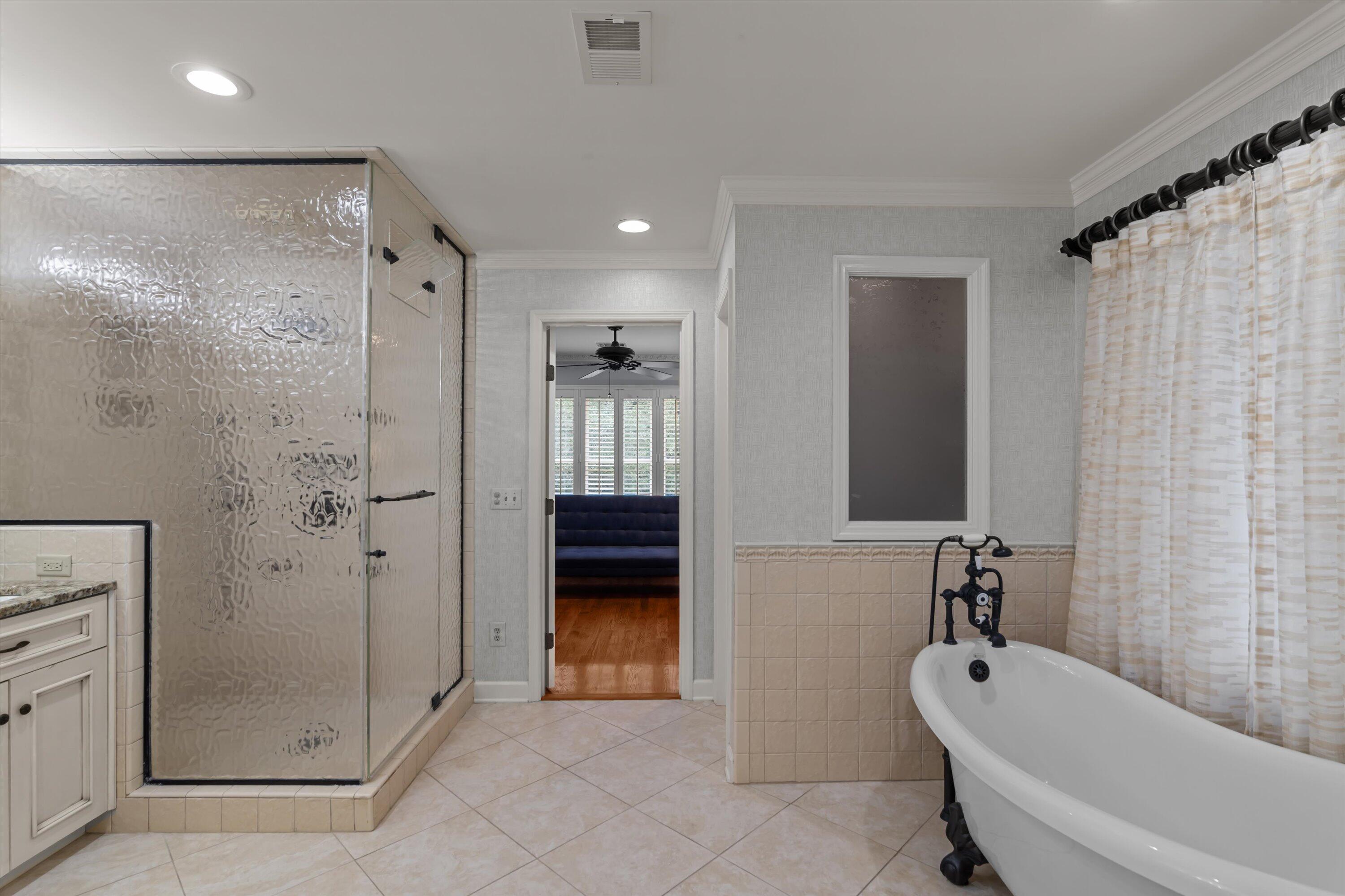 3644 Point Comfort Landing