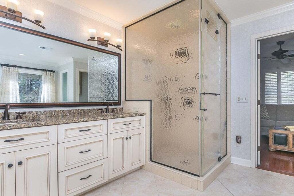 3644 Point Comfort Landing