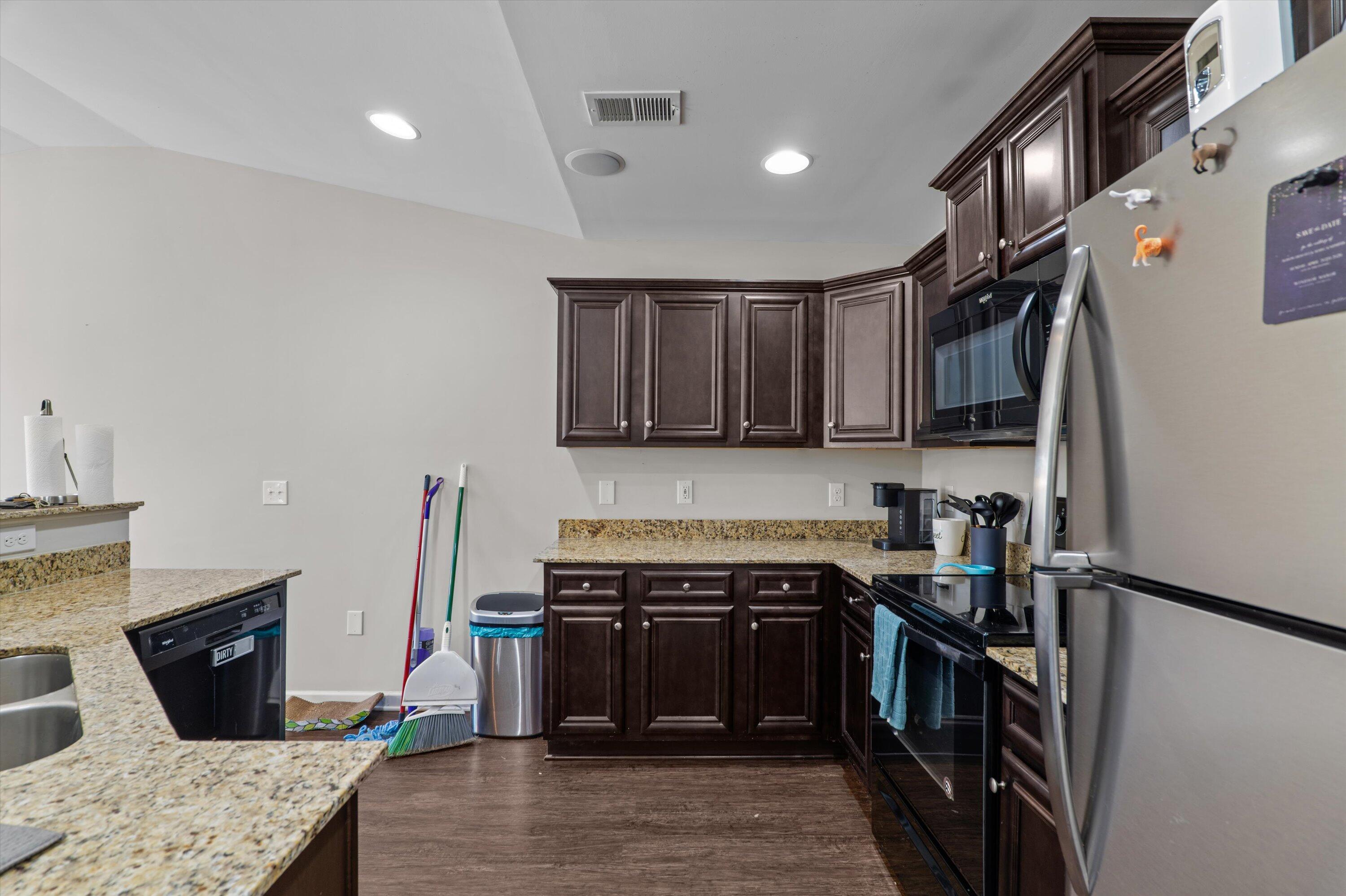 2056 Bonneville Circle