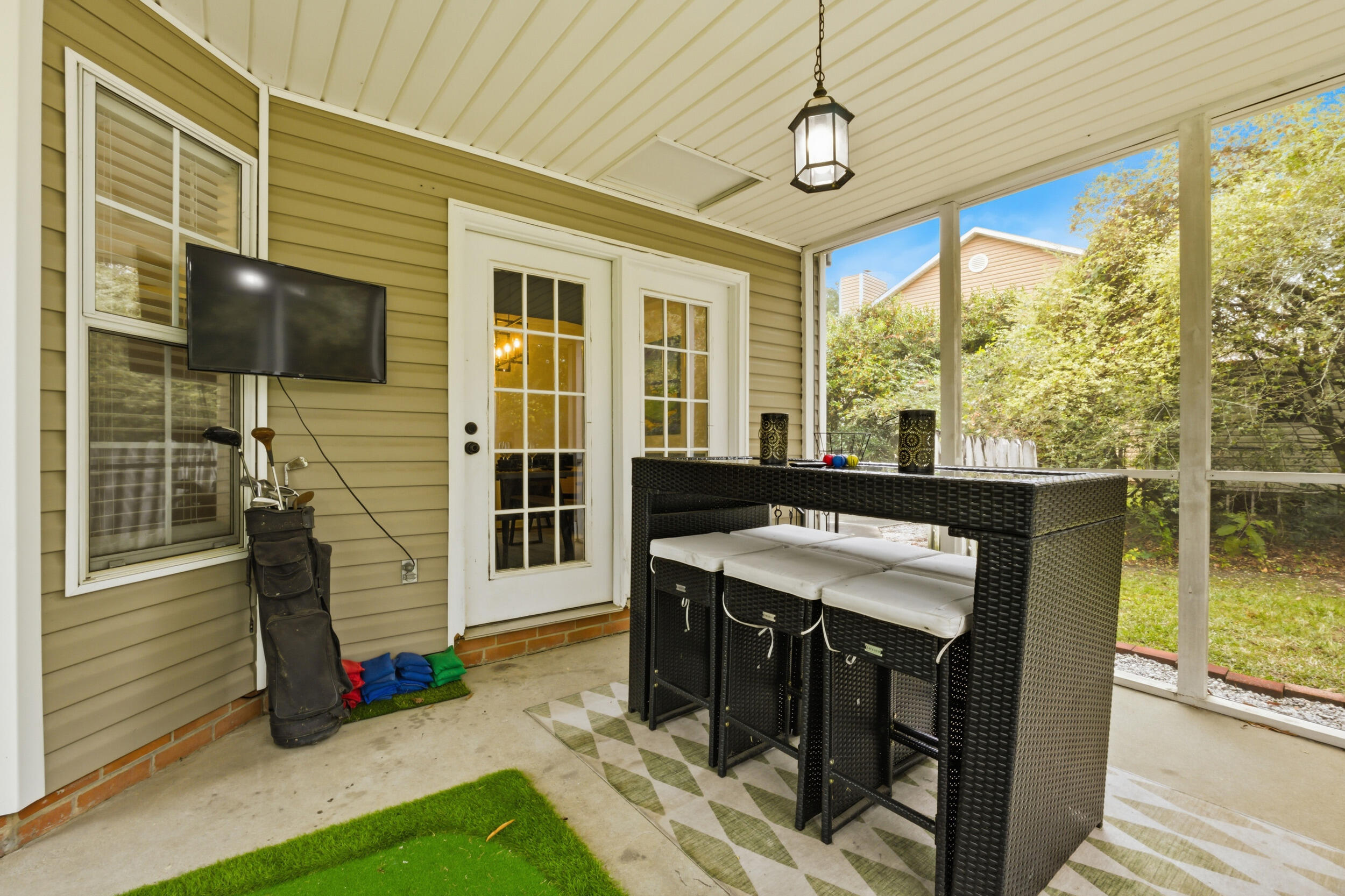 2608 National Woods Drive