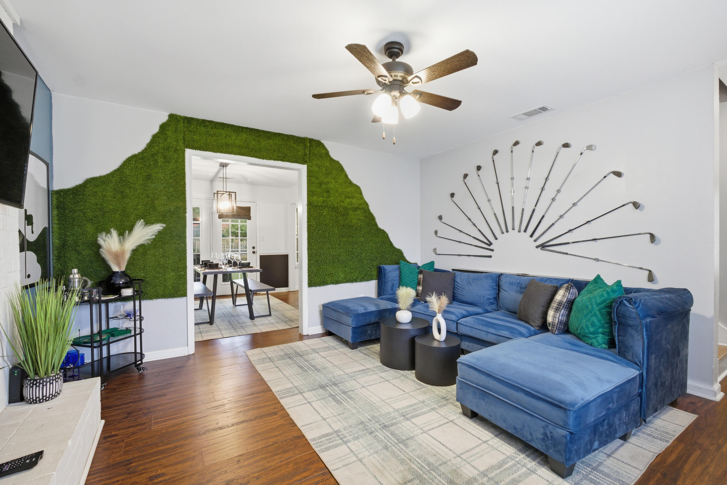 2608 National Woods Drive