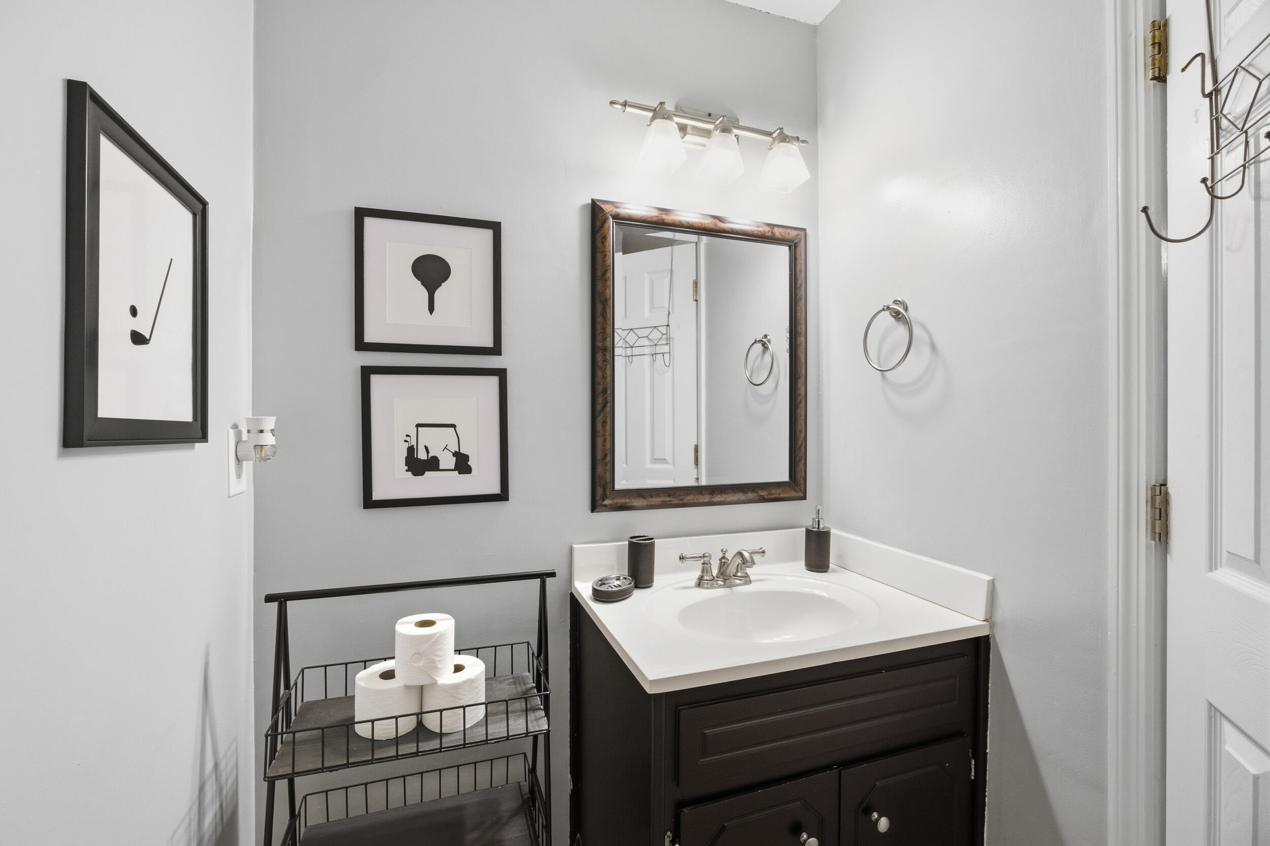 2608 National Woods Drive