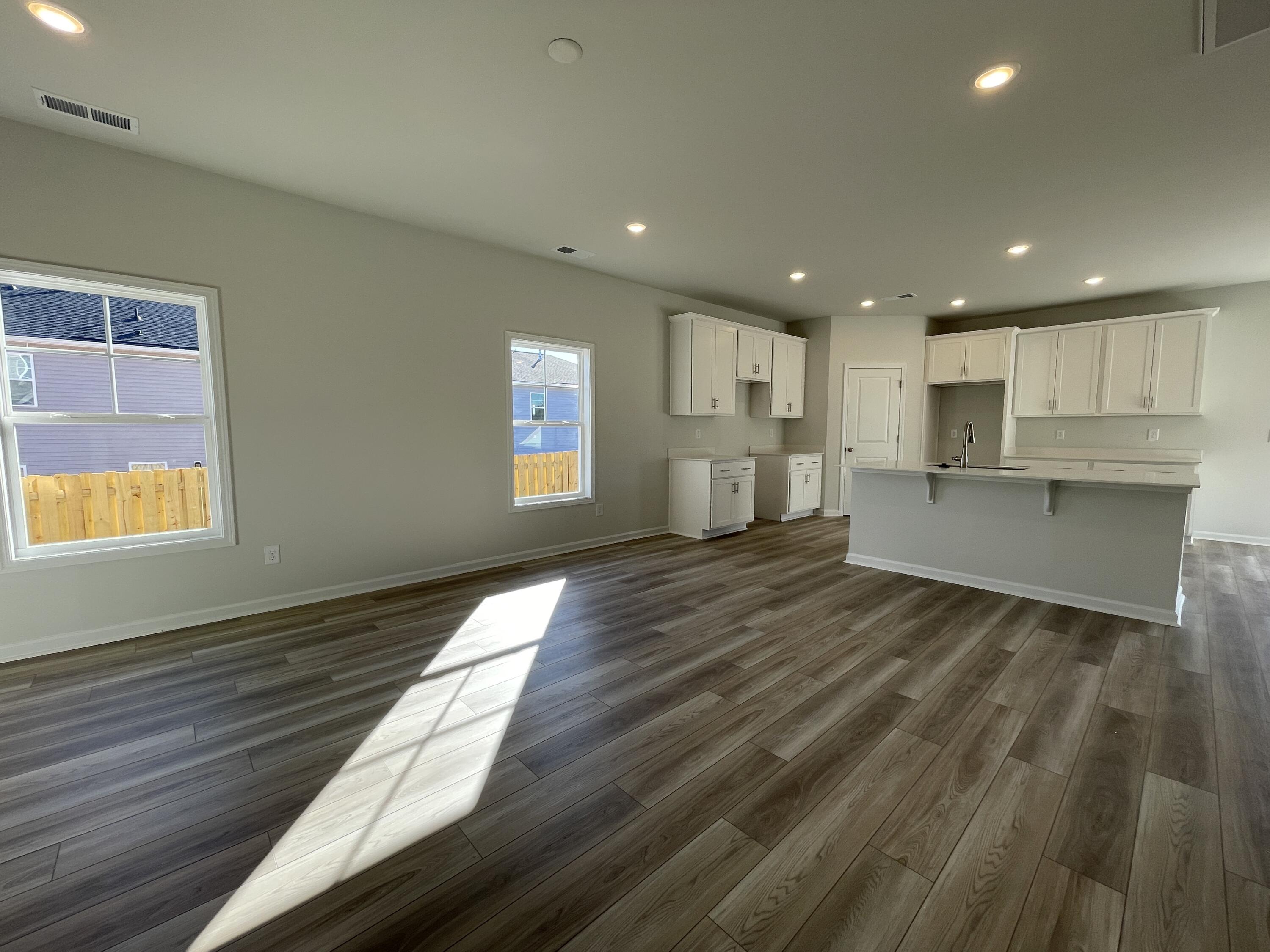 9241 NW Wafer Ash Bend