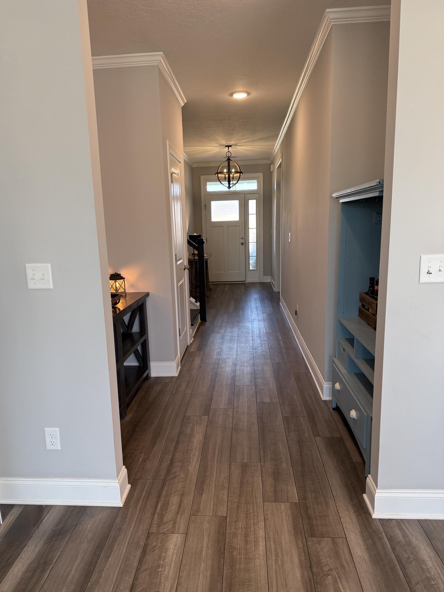 938 Walker Point Drive Drive