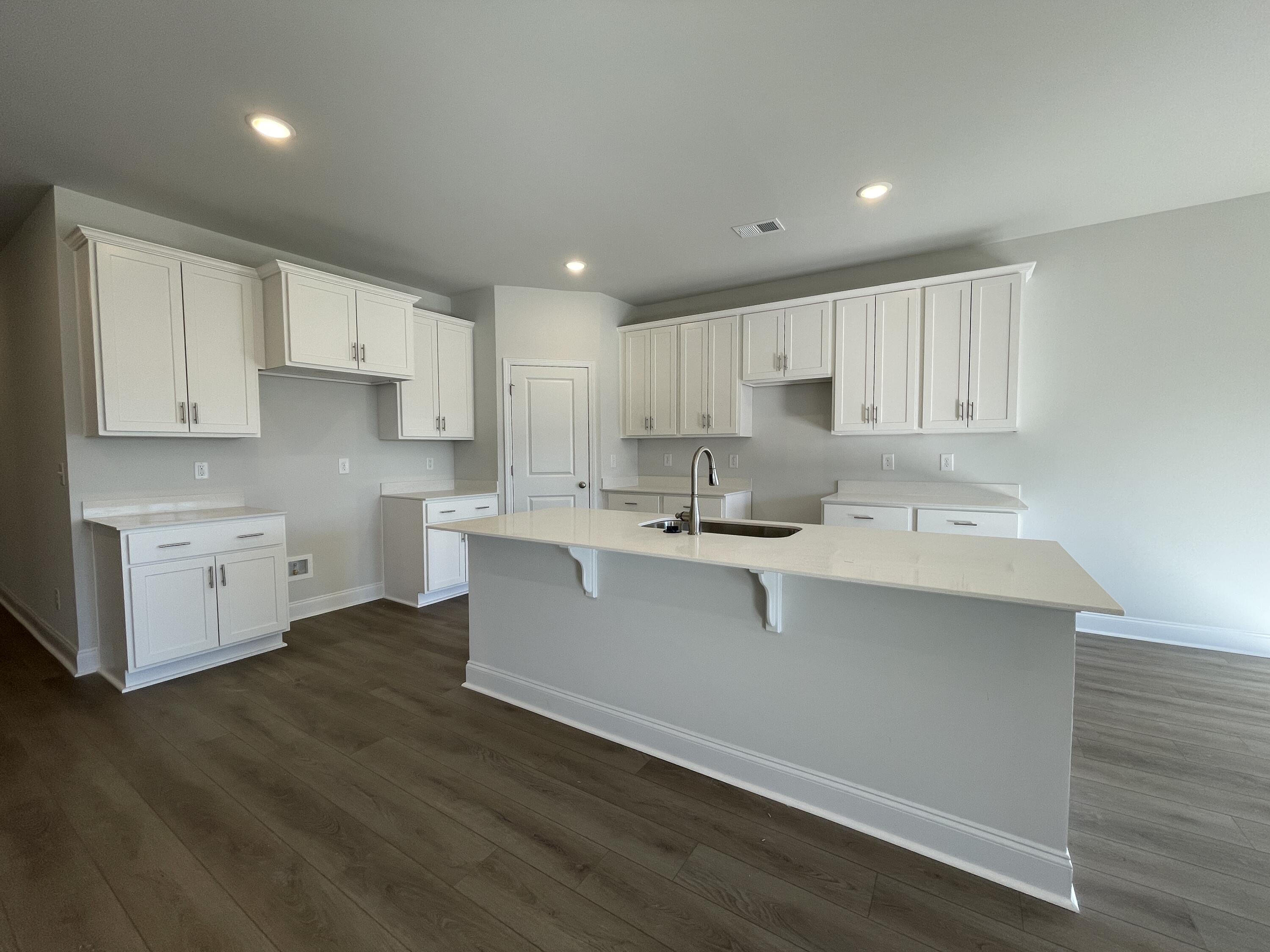 3521 NW Tanbark Oak Lane