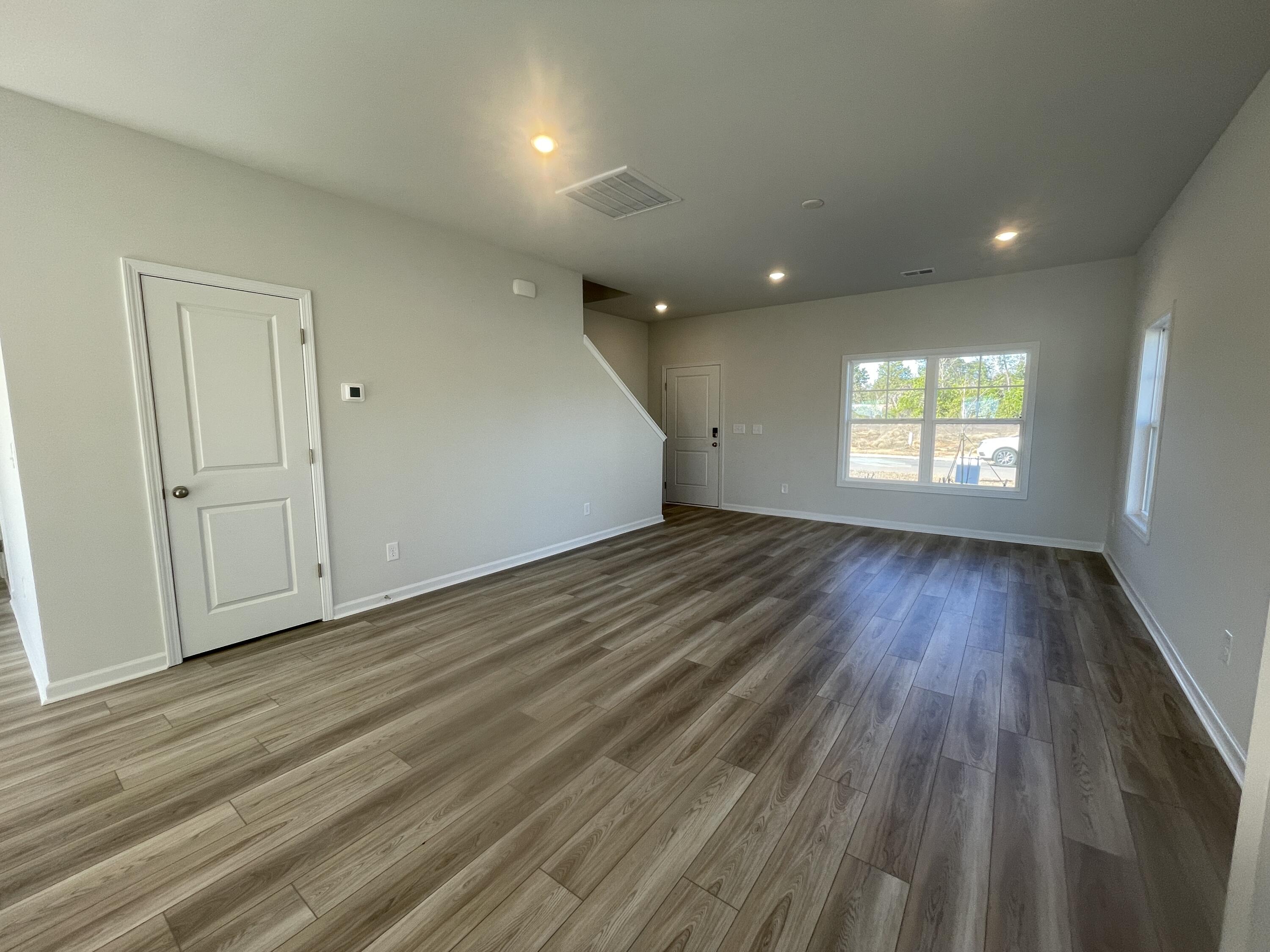 3499 NW Tanbark Oak Lane