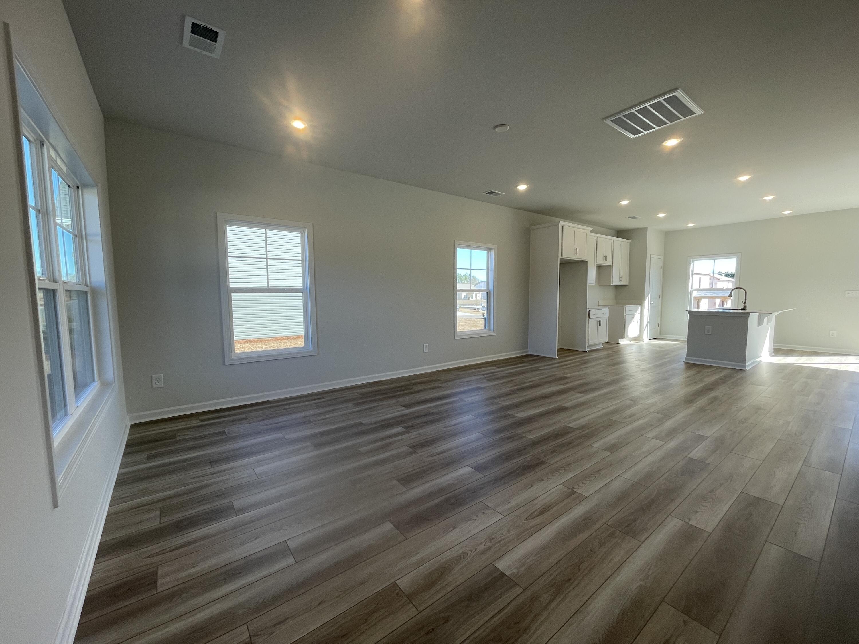 3499 NW Tanbark Oak Lane