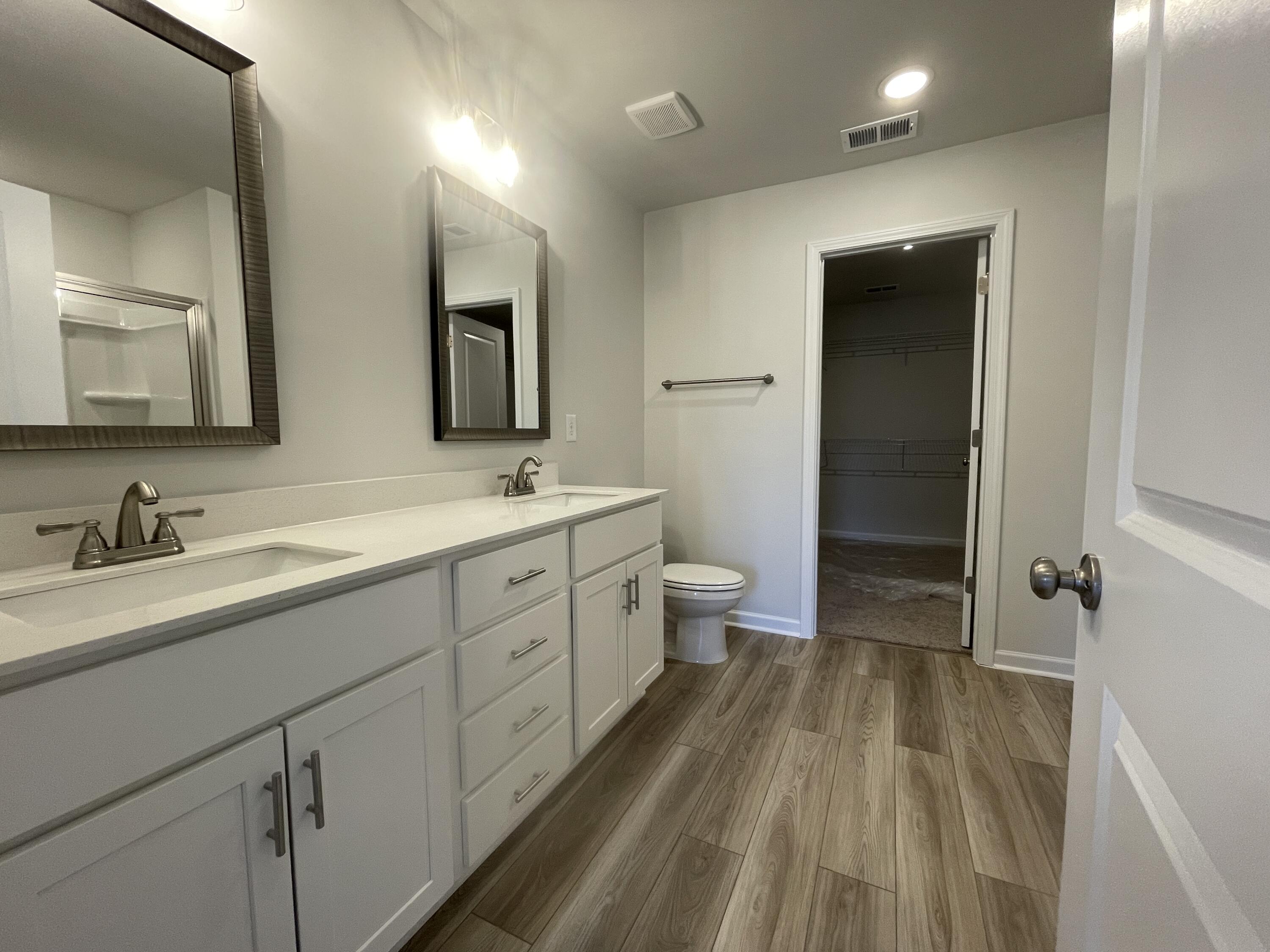 3499 NW Tanbark Oak Lane