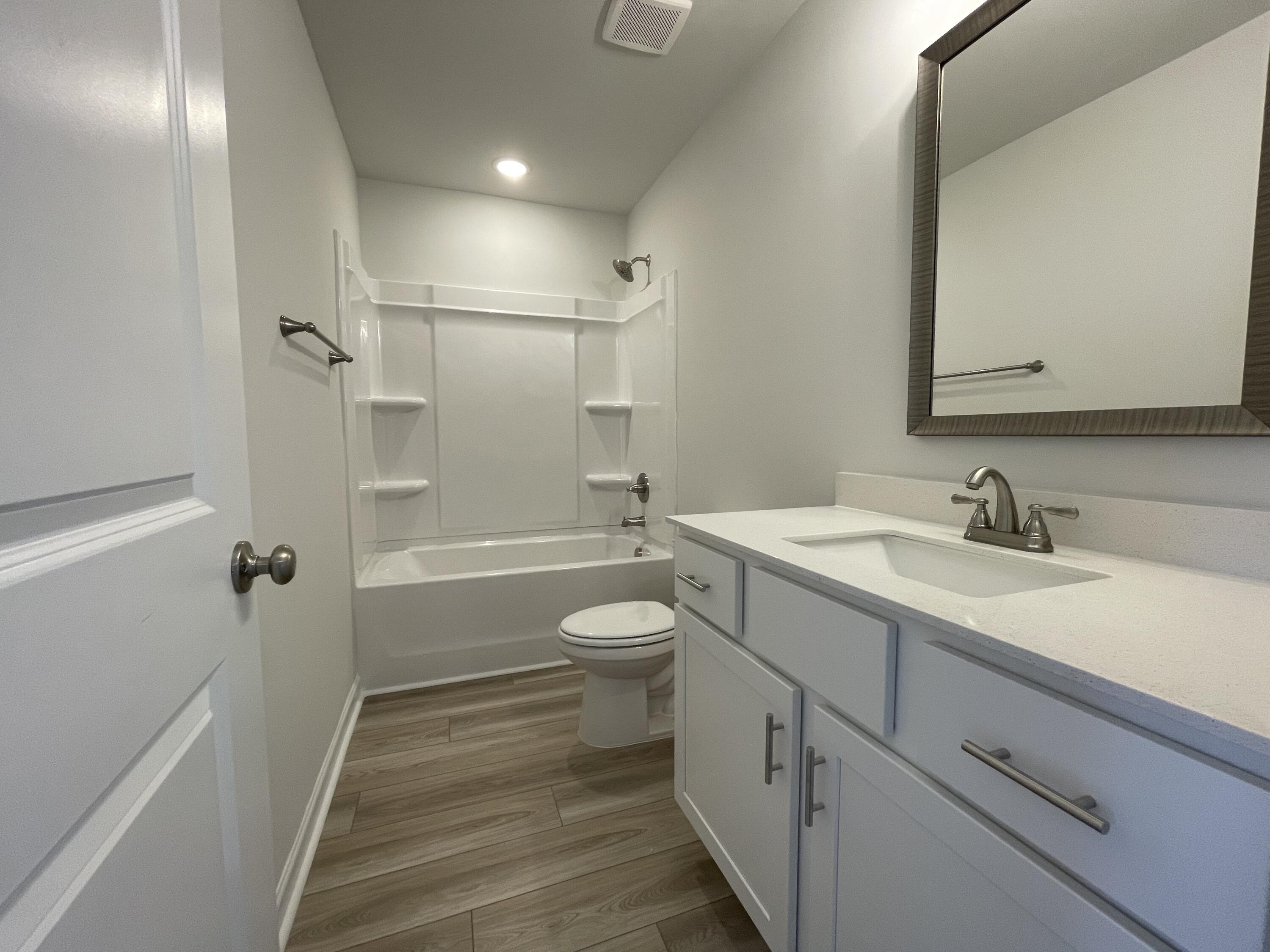 3499 NW Tanbark Oak Lane