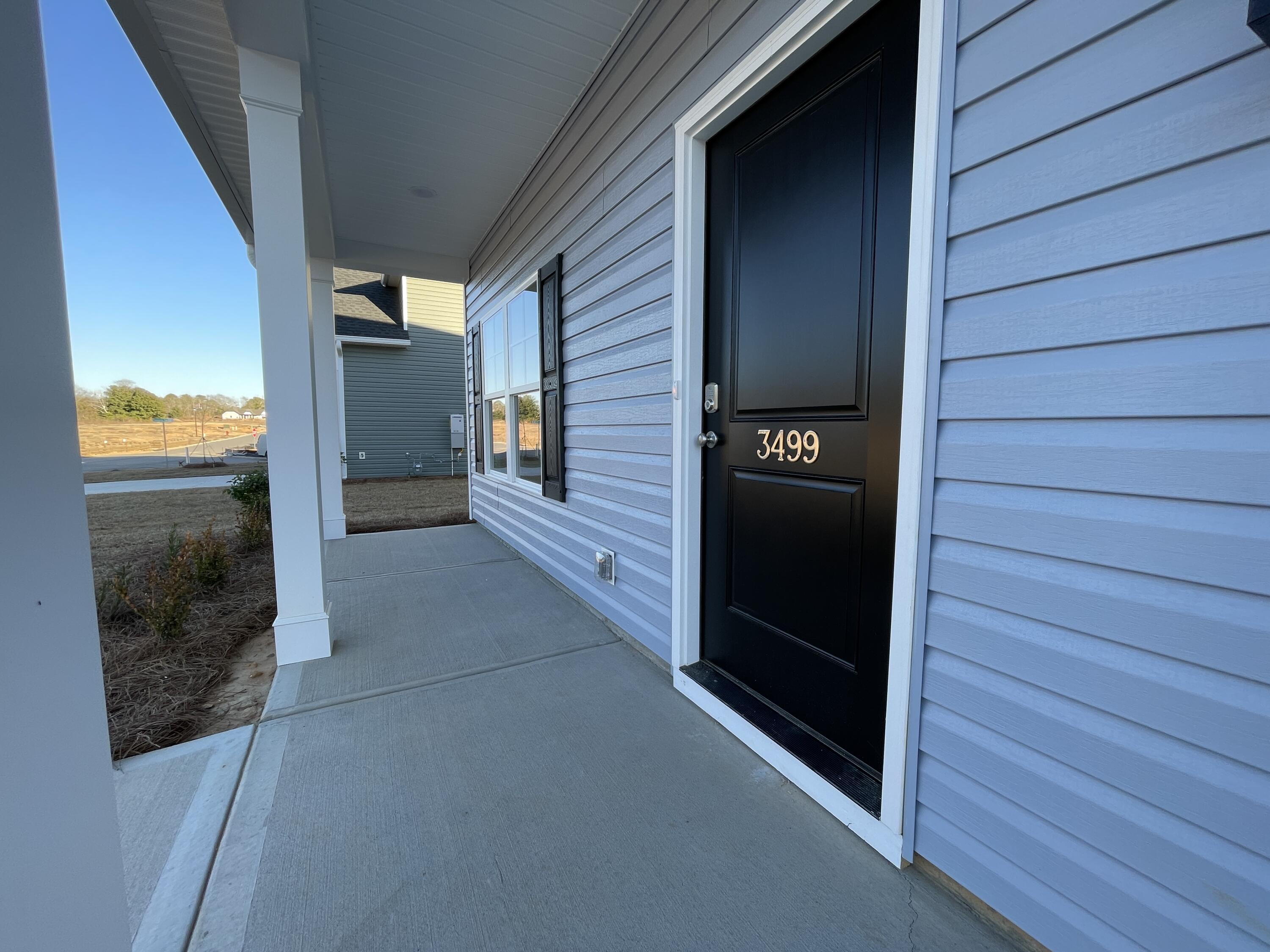 3499 NW Tanbark Oak Lane