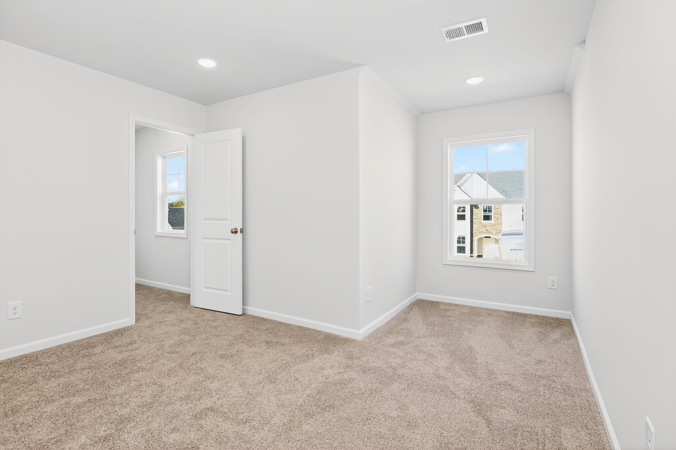 3471 NW Tanbark Oak Lane