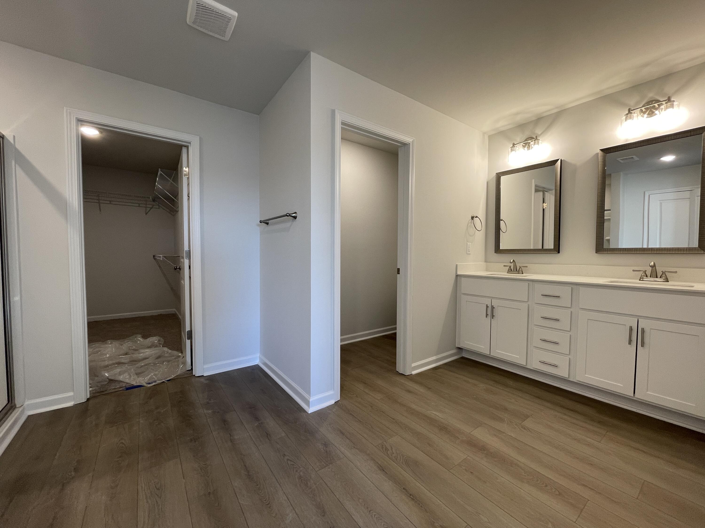 3471 NW Tanbark Oak Lane